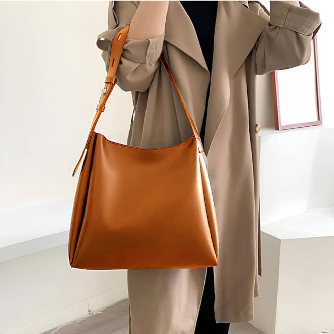     			MI PLUS Tote Bag PU Set of 1 ( Tan )