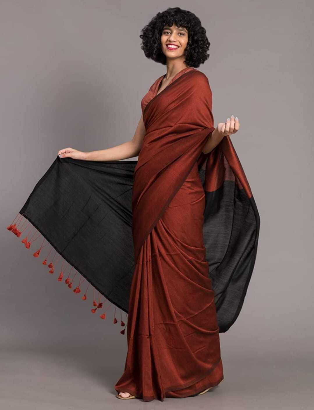 BRYNBRIT Cotton Blend Embellished Saree With Unstitched Blouse Piece ( Red ) BRYNBRIT Cotton Blend Embellished Saree With Unstitched Blouse Piece ( Red )