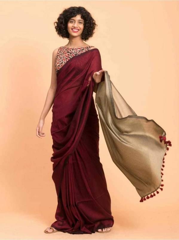 BRYNBRIT Cotton Blend Embellished Saree With Unstitched Blouse Piece ( Red ) BRYNBRIT Cotton Blend Embellished Saree With Unstitched Blouse Piece ( Red )