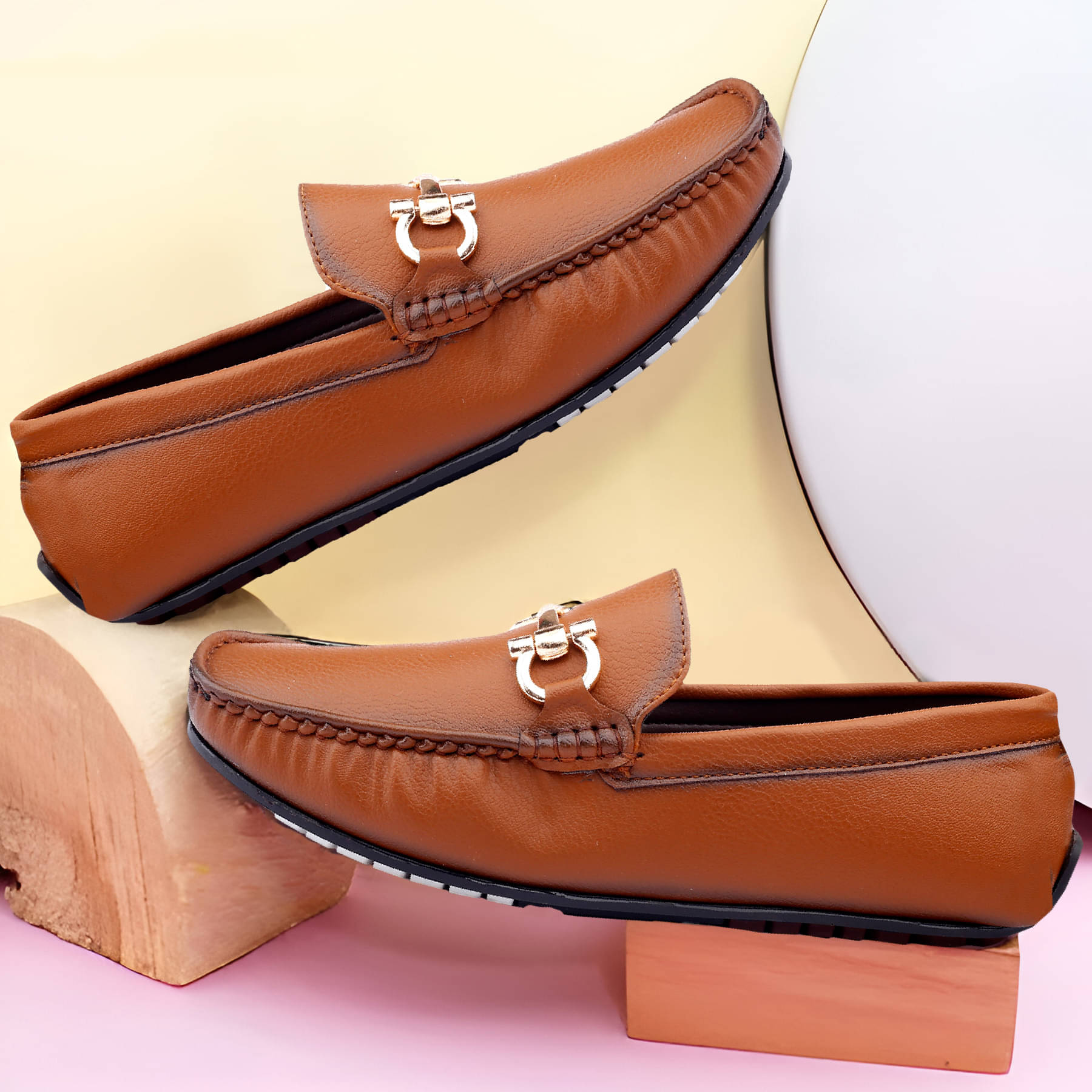     			YUVRATO BAXI Tan Men's Snaffle