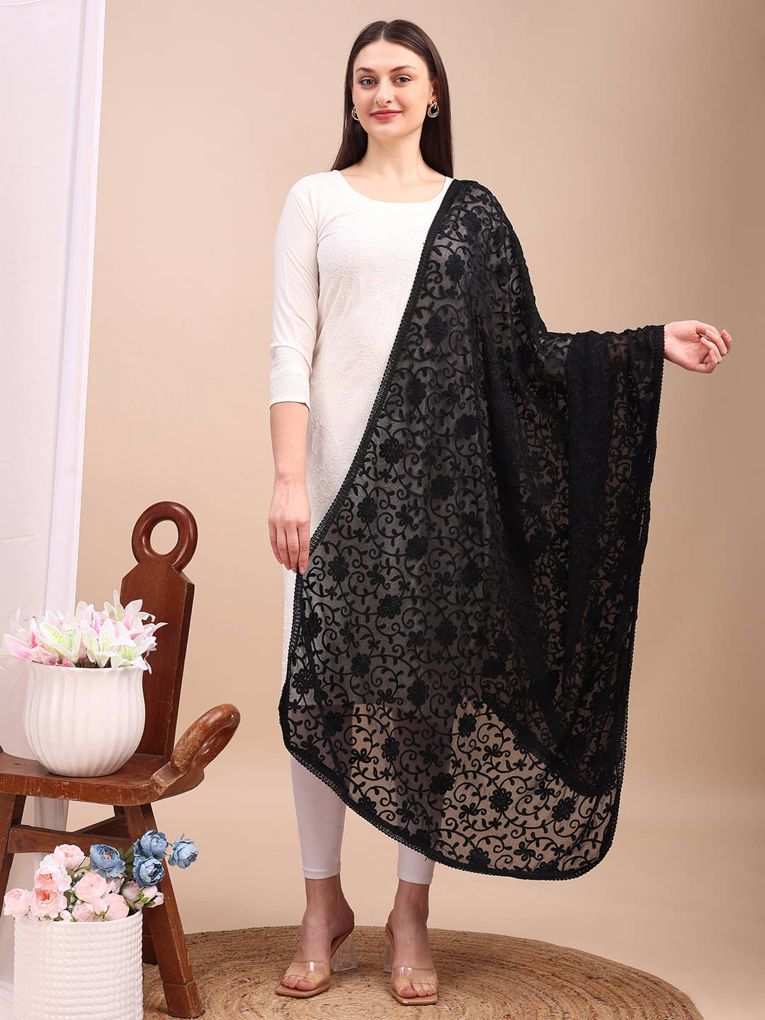    			stunngirl Women Chiffon Dupatta ( Black , Pack of 1 )