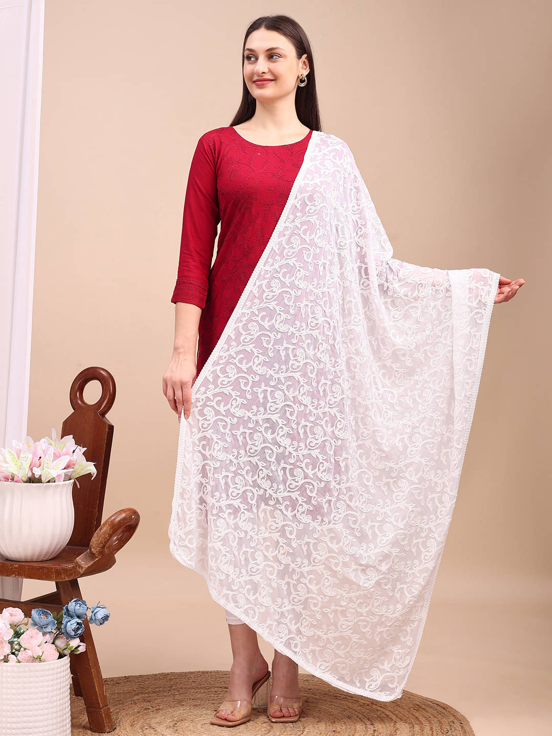     			stunngirl Women Chiffon Dupatta ( White , Pack of 1 )