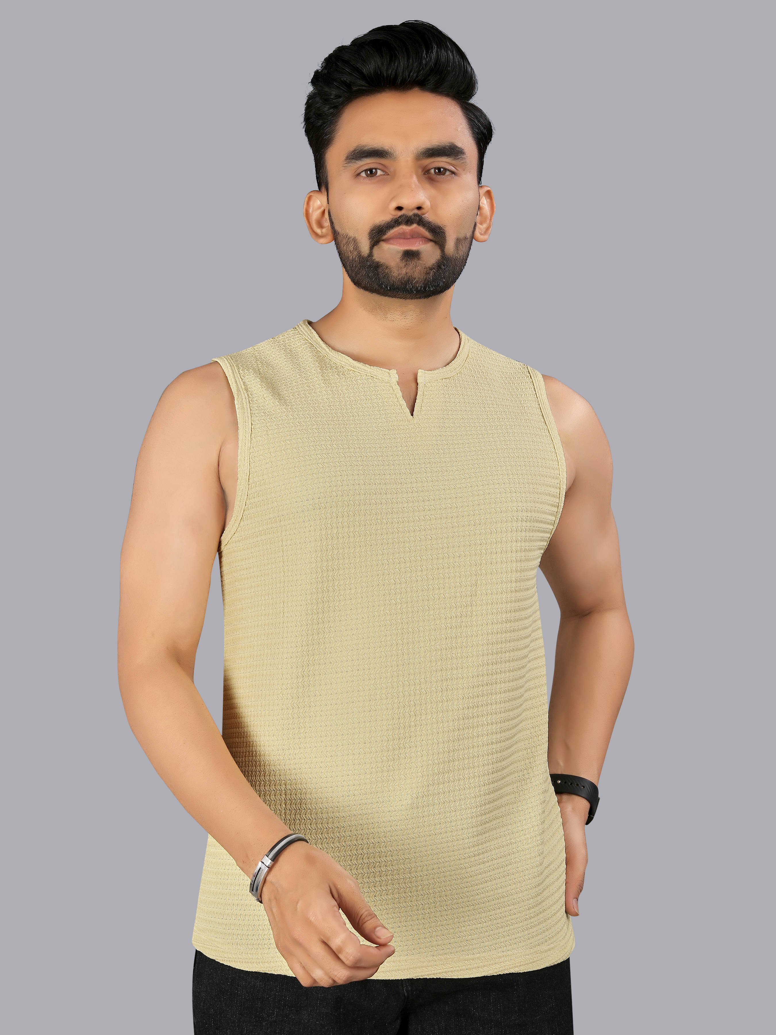    			FTX Men Cotton Blend Regular Fit Solid T-Shirt ( Yellow )