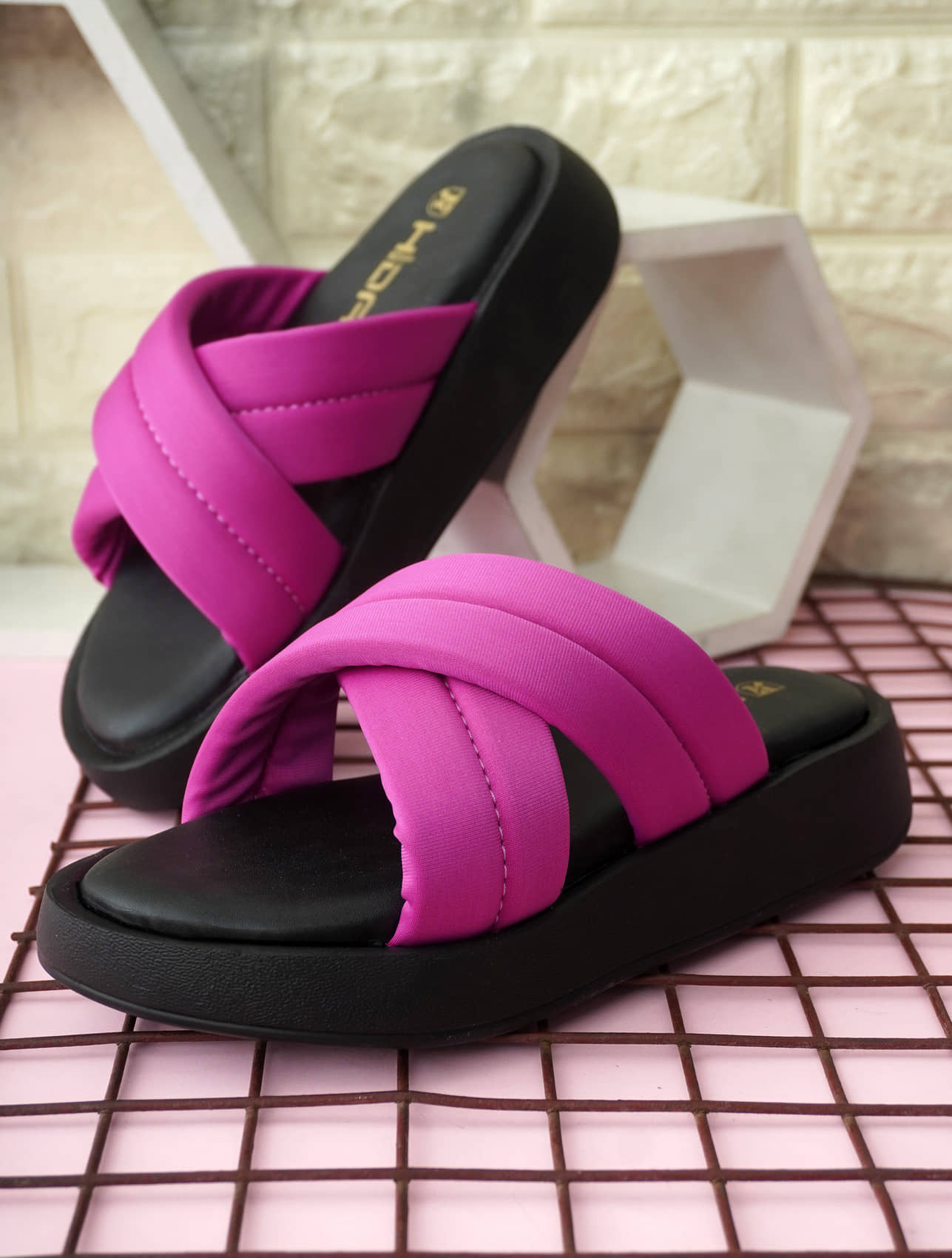 HiDa Pink Women's Flats