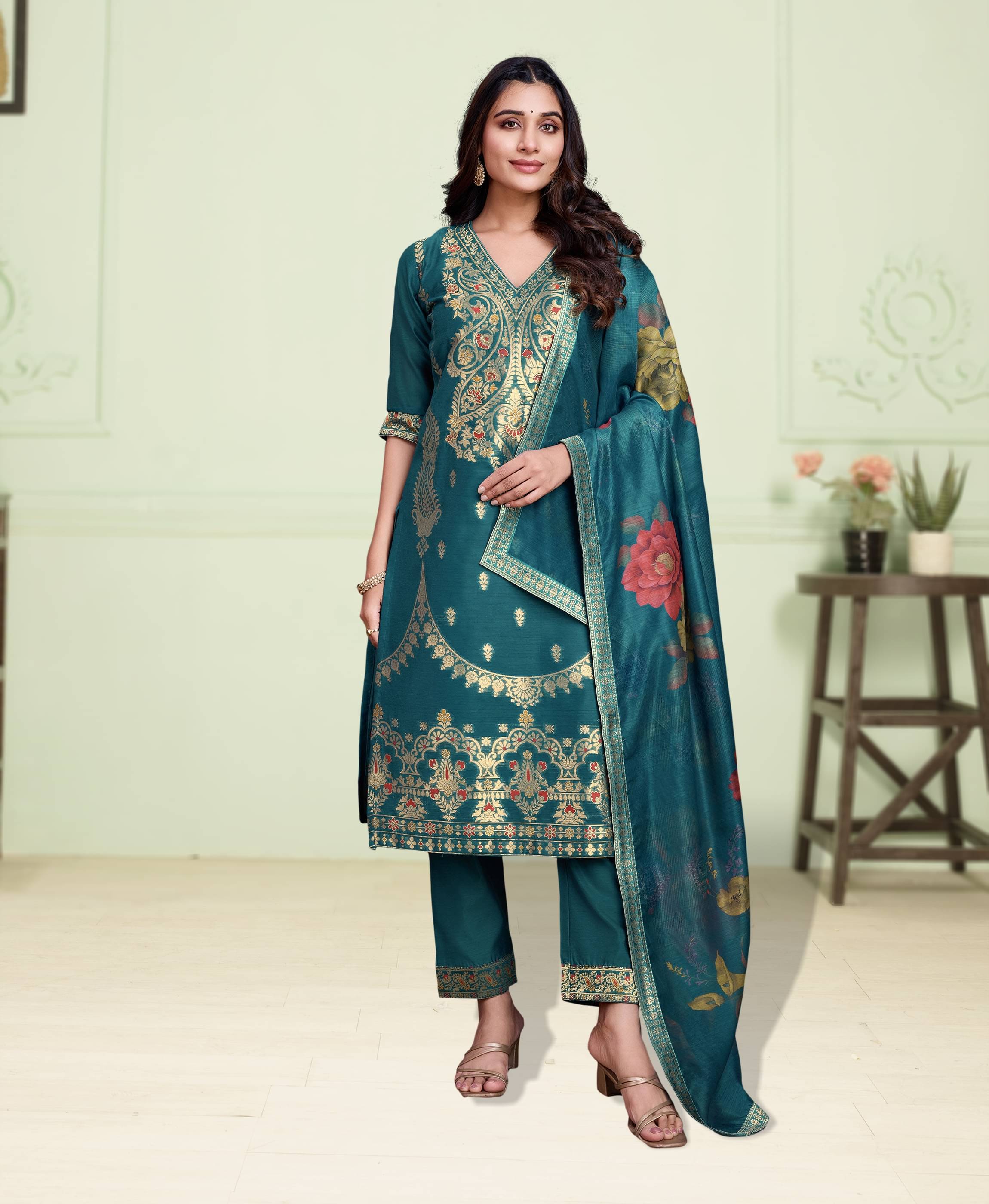     			MOJILAA Women Chanderi Silk Printed Straight Kurti With Pants ( Green )