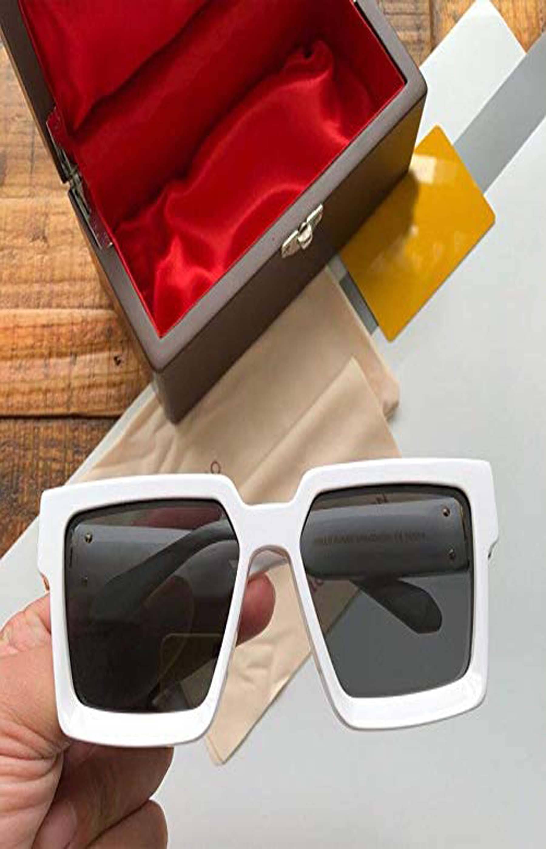 windexa White Square Sunglasses ( Pack of 1 ) windexa White Square Sunglasses ( Pack of 1 )