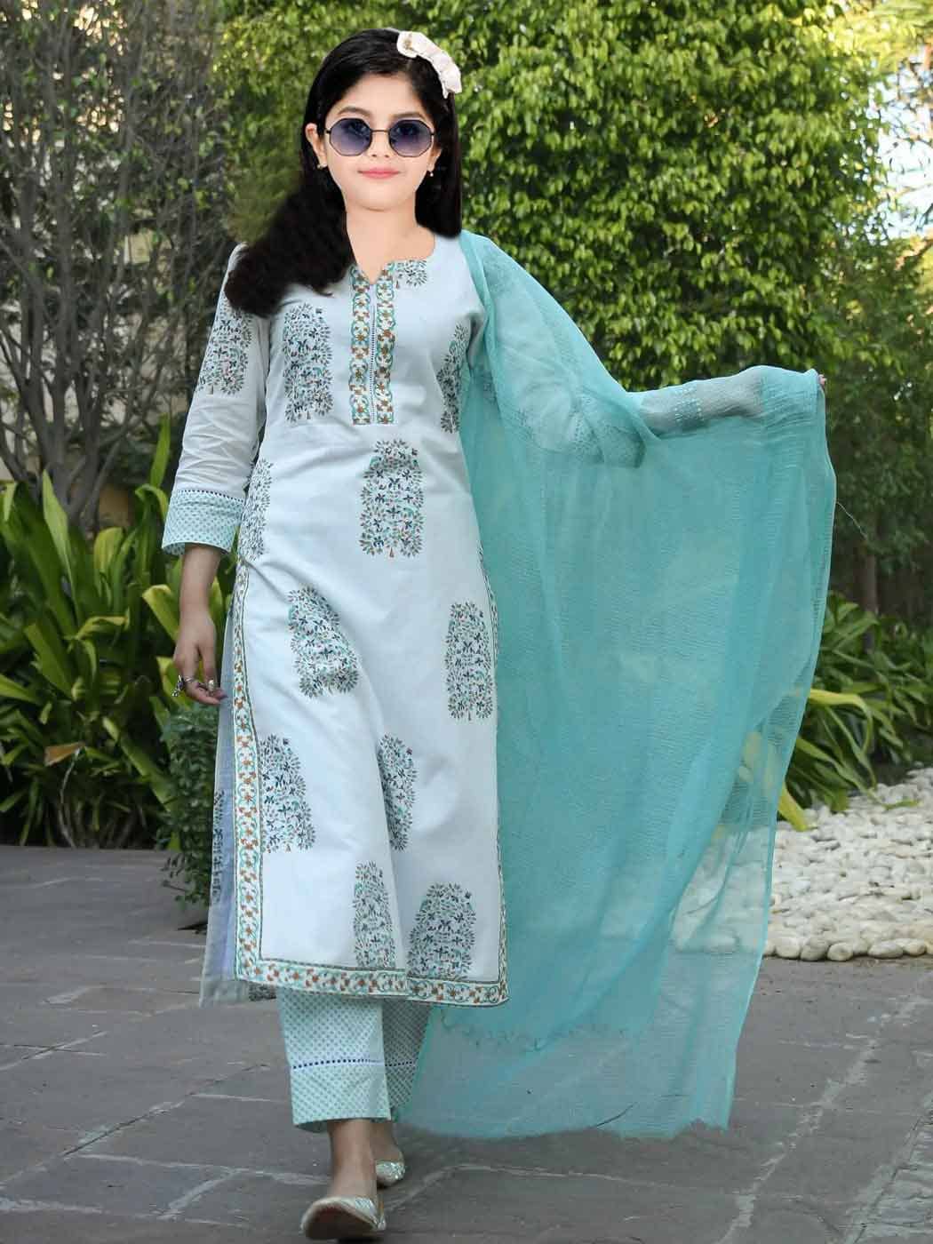 A TO Z CART Girls Cotton Blend Kurti with Pants ( Pack of 1 , Sky Blue )
