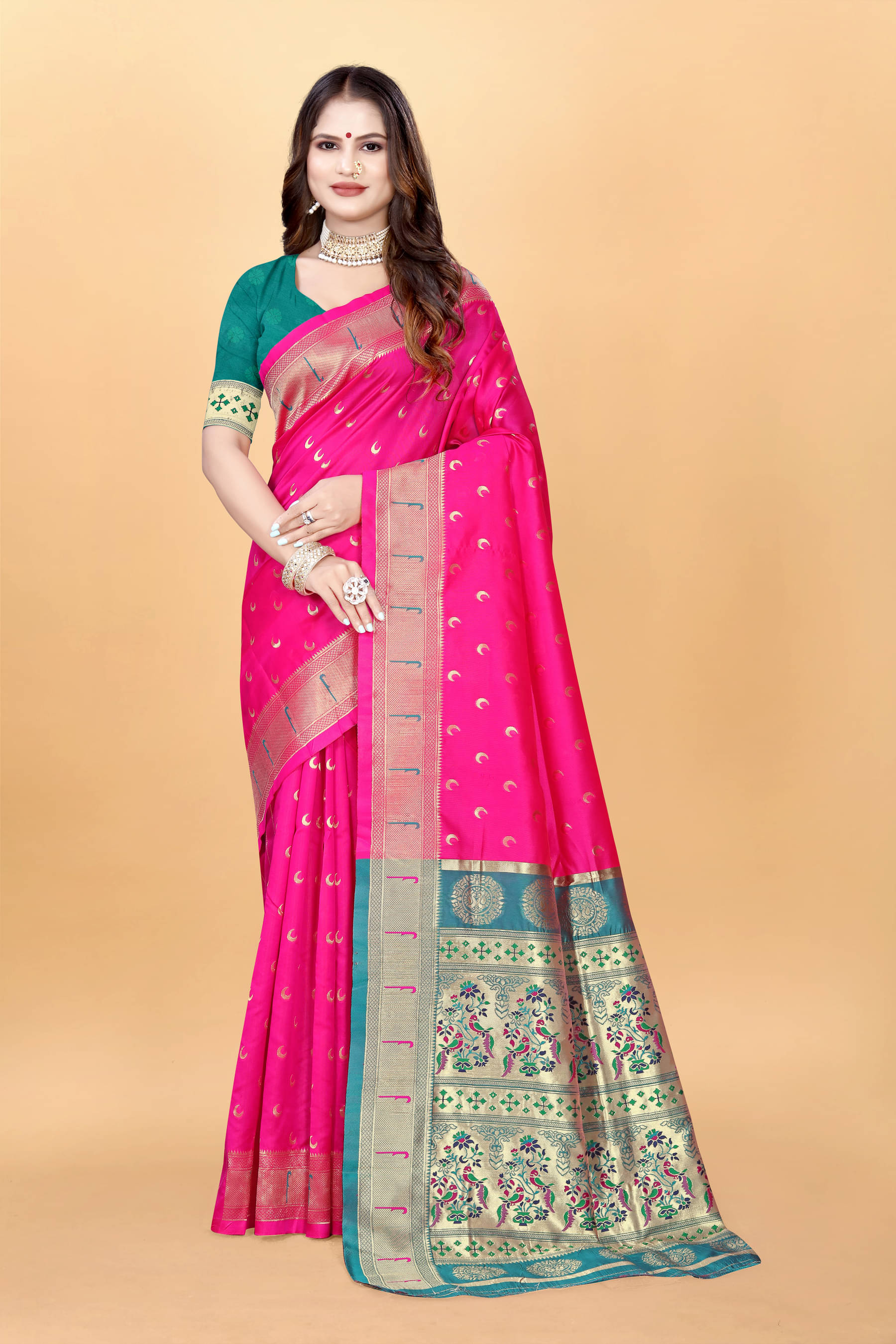 DHAYNA AND REEWA FASHION Organza Woven Paithani Sarees With Unstitched Blouse Piece ( Rani )     			DHAYNA AND REEWA FASHION Organza Woven Paithani Sarees With Unstitched Blouse Piece ( Rani )