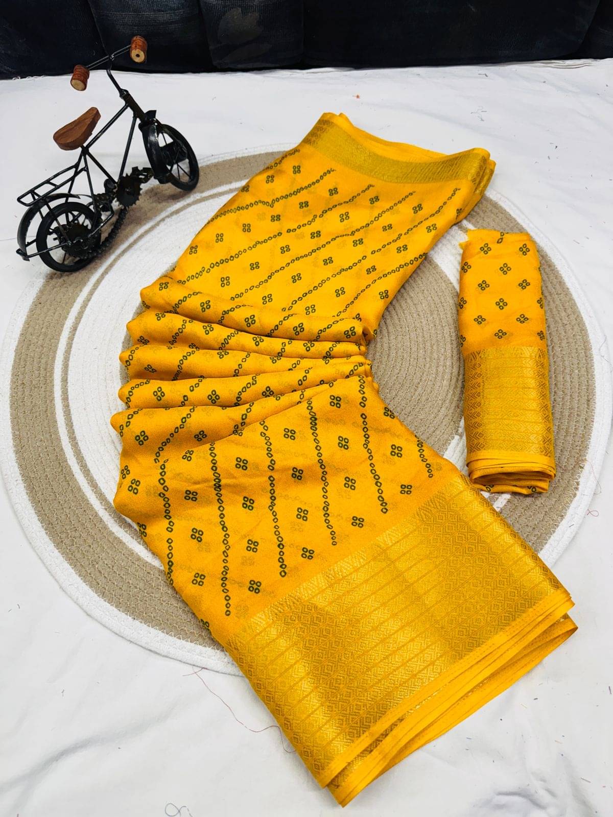 Sitanjali Cotton Silk Printed Bandhani Sarees With Unstitched Blouse Piece ( Yellow ) Sitanjali Cotton Silk Printed Bandhani Sarees With Unstitched Blouse Piece ( Yellow )