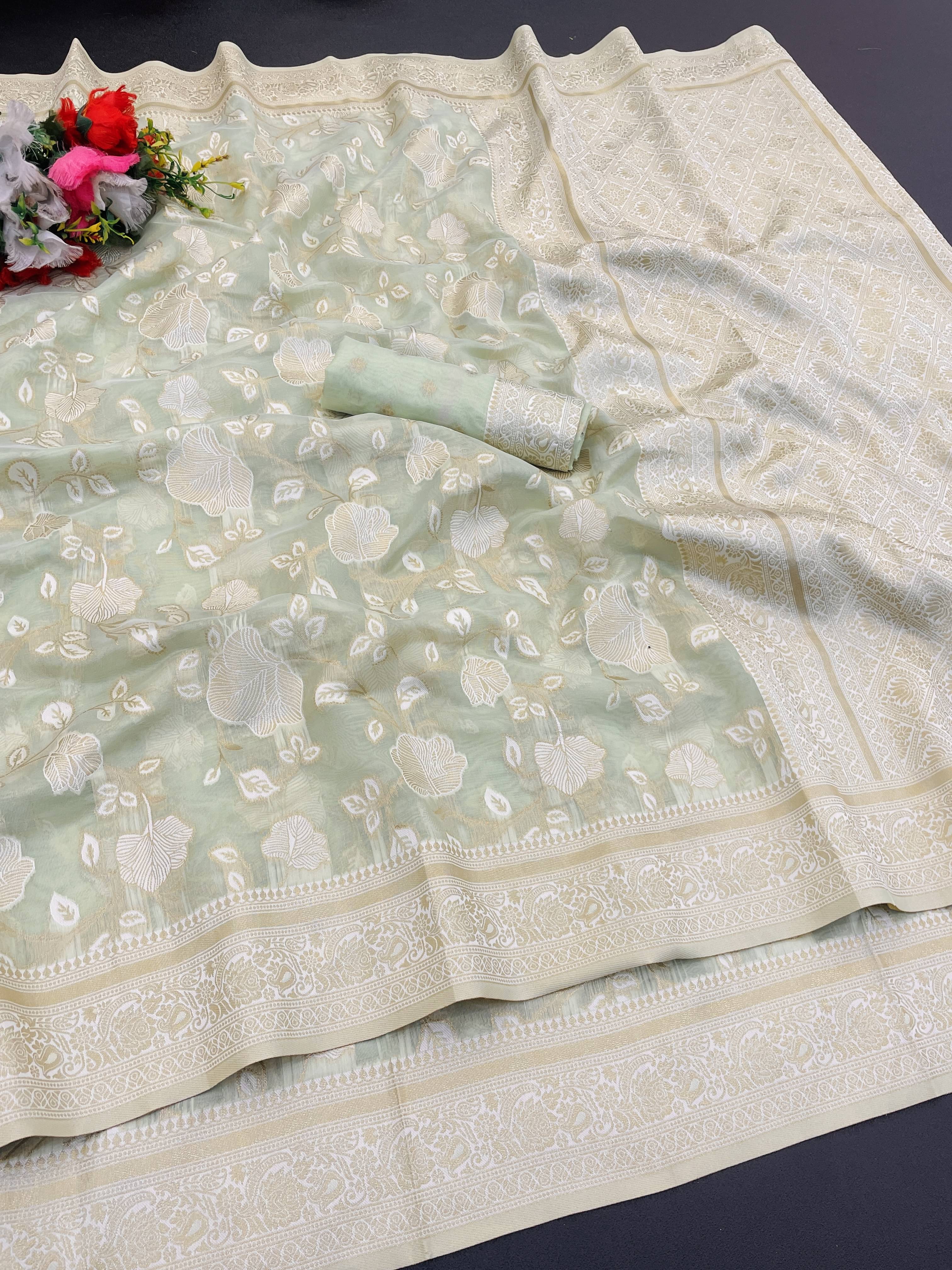 Sitanjali Tissue Printed Maheshwari Saree With Unstitched Blouse Piece ( Green ) Sitanjali Tissue Printed Maheshwari Saree With Unstitched Blouse Piece ( Green )