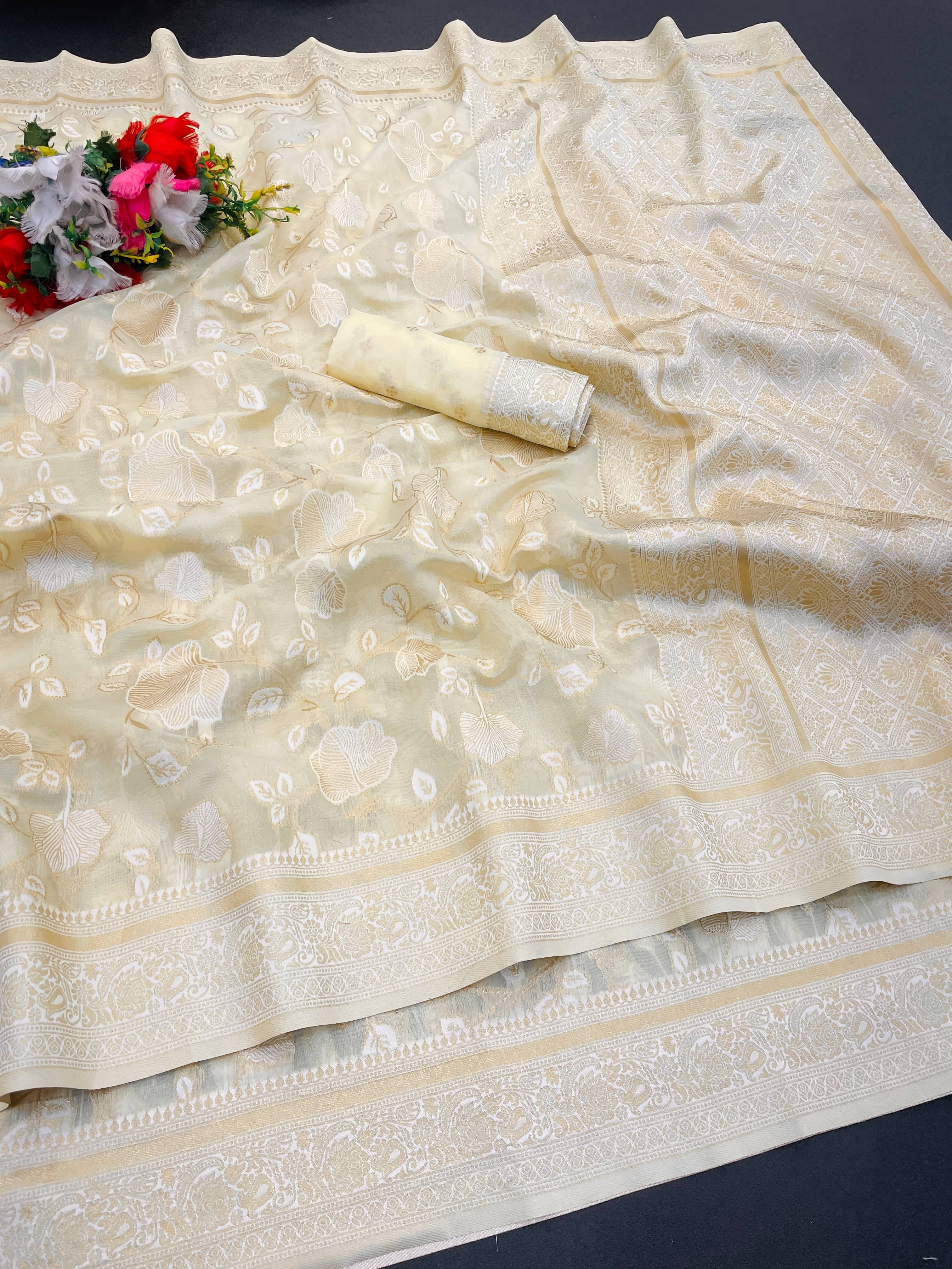     			Sitanjali Tissue Printed Maheshwari Saree With Unstitched Blouse Piece ( Cream )