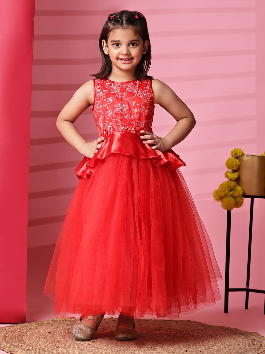     			Toy Balloon Kids Net Gown For Baby Girls ( Pack of 1 , Red )