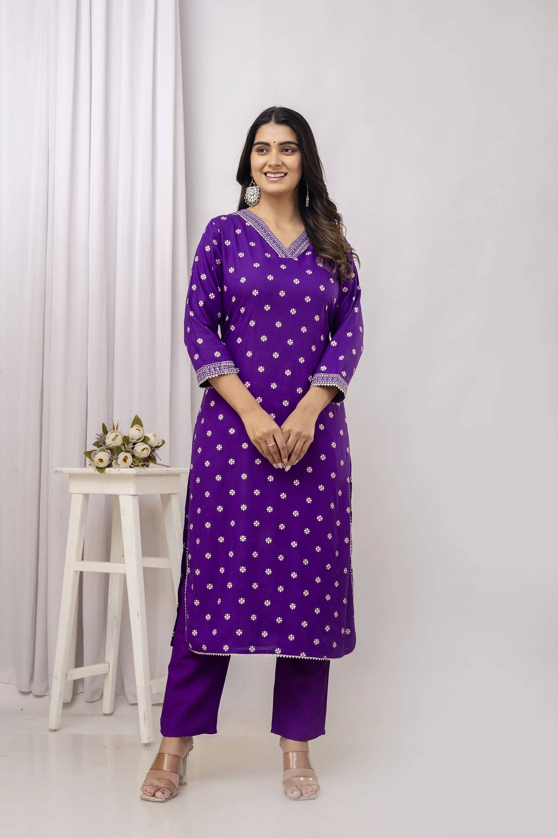     			VESHVITI Women Viscose Rayon Embroidered Straight Kurti ( Purple )