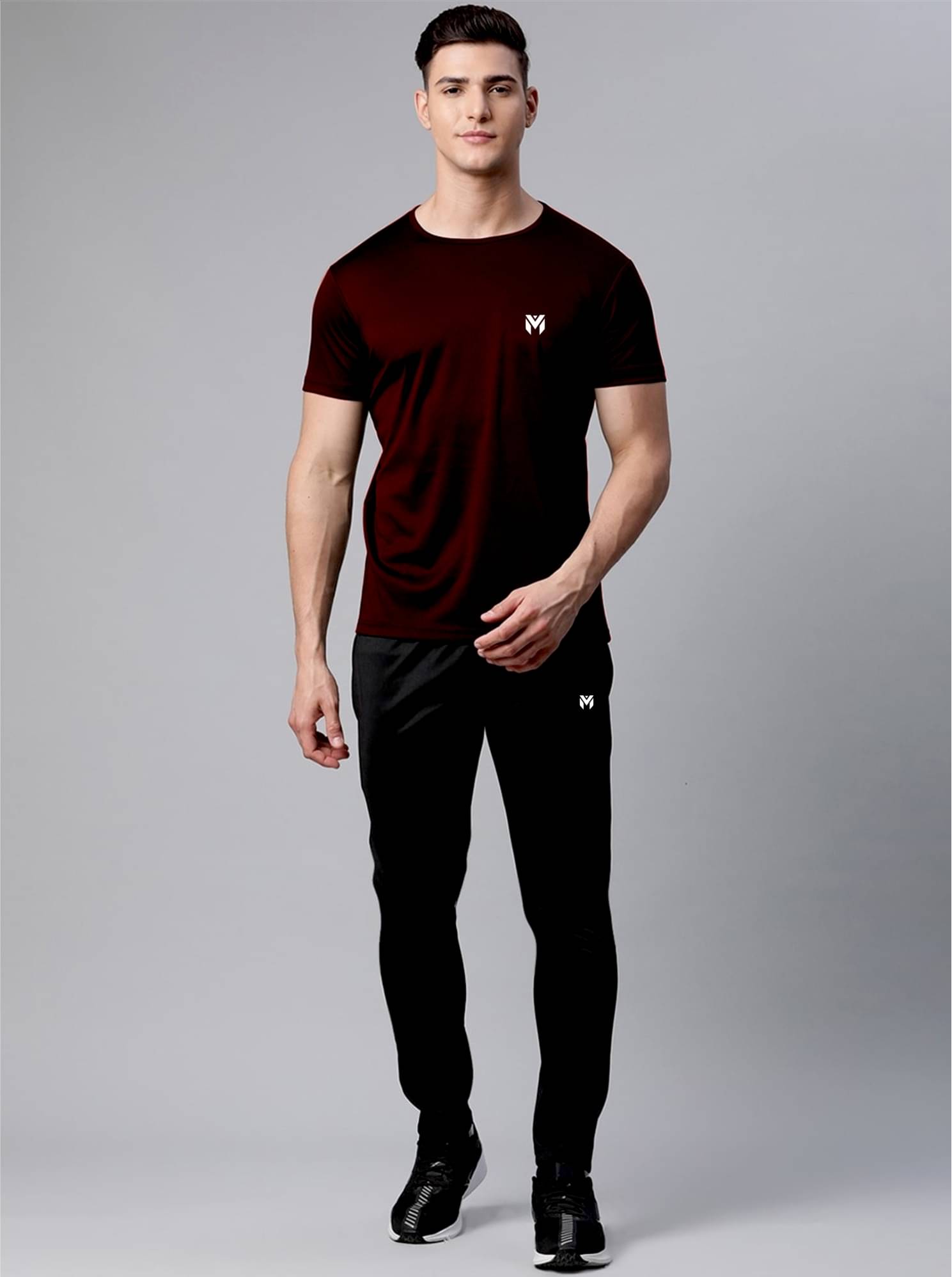     			Vitaan Maroon Polyester Regular Fit Men's Tracksuit ( Pack of 2 )