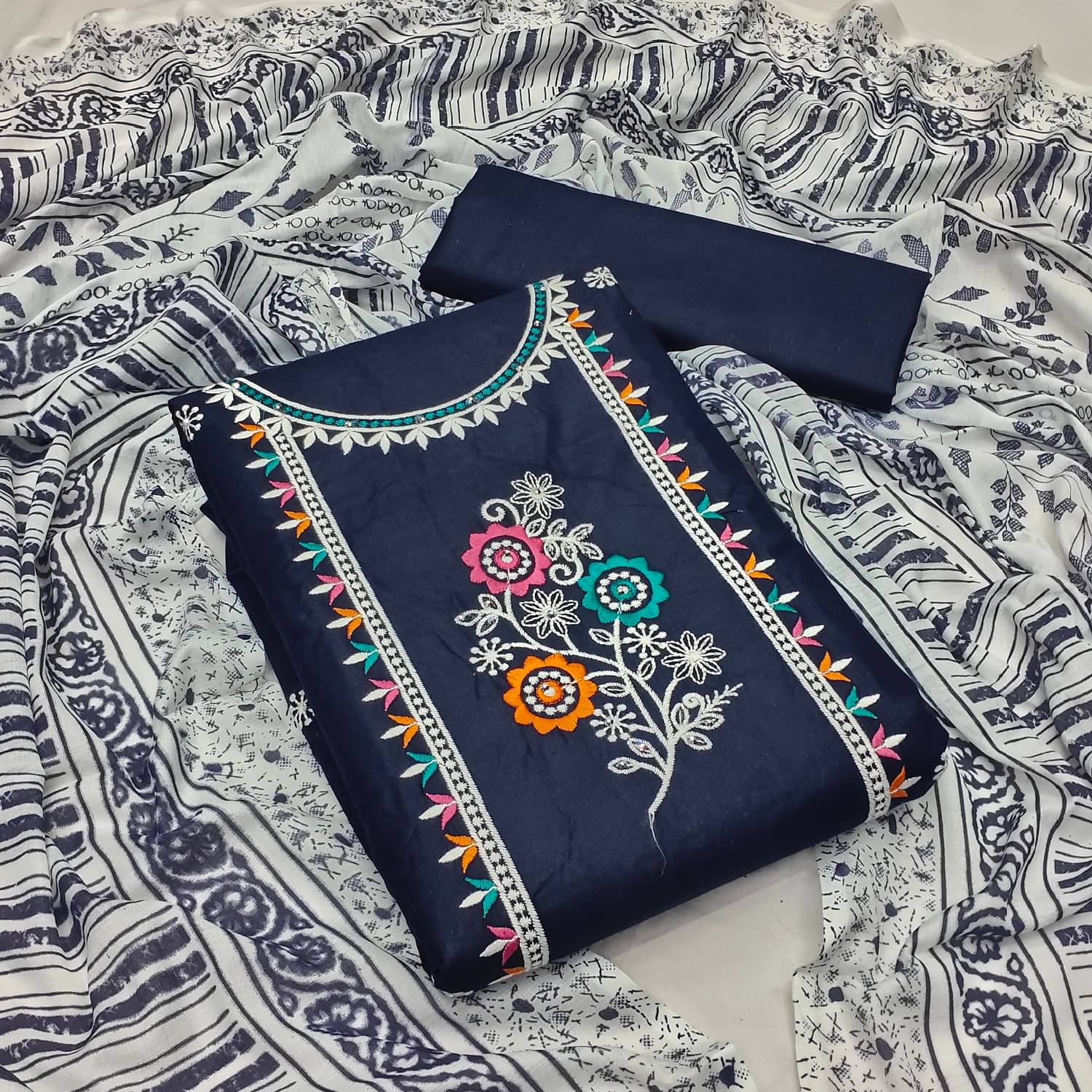     			Aika Women Cotton Unstitched Dress Material ( Navy Blue )