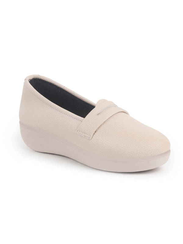     			Fausto Cream Women's Slip On