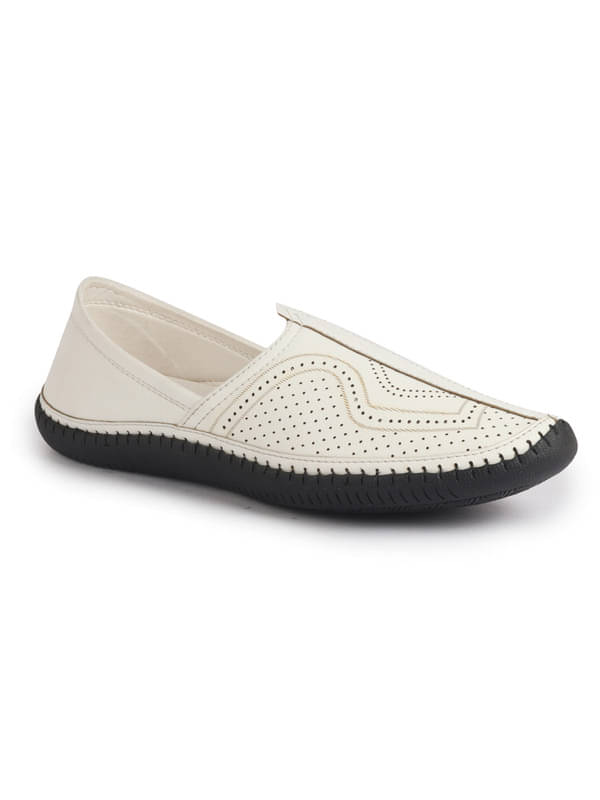     			Fausto White Men's Jutti
