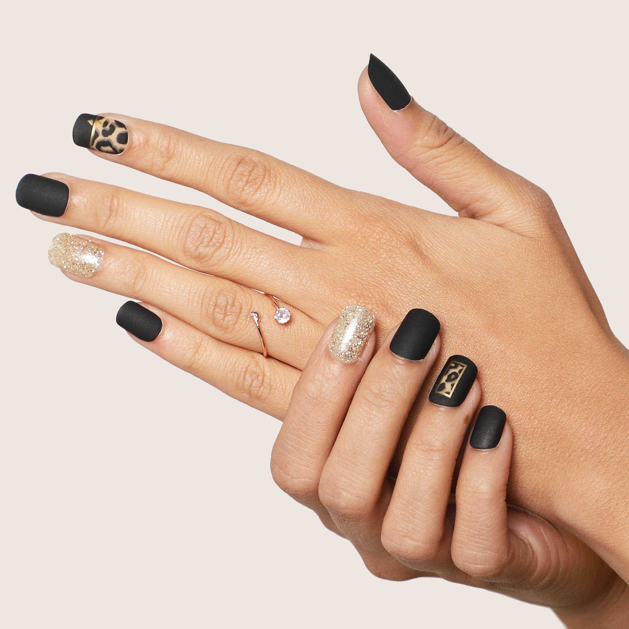     			Lick Artificial Nails and 30 Pcs Black Acrylic Nail