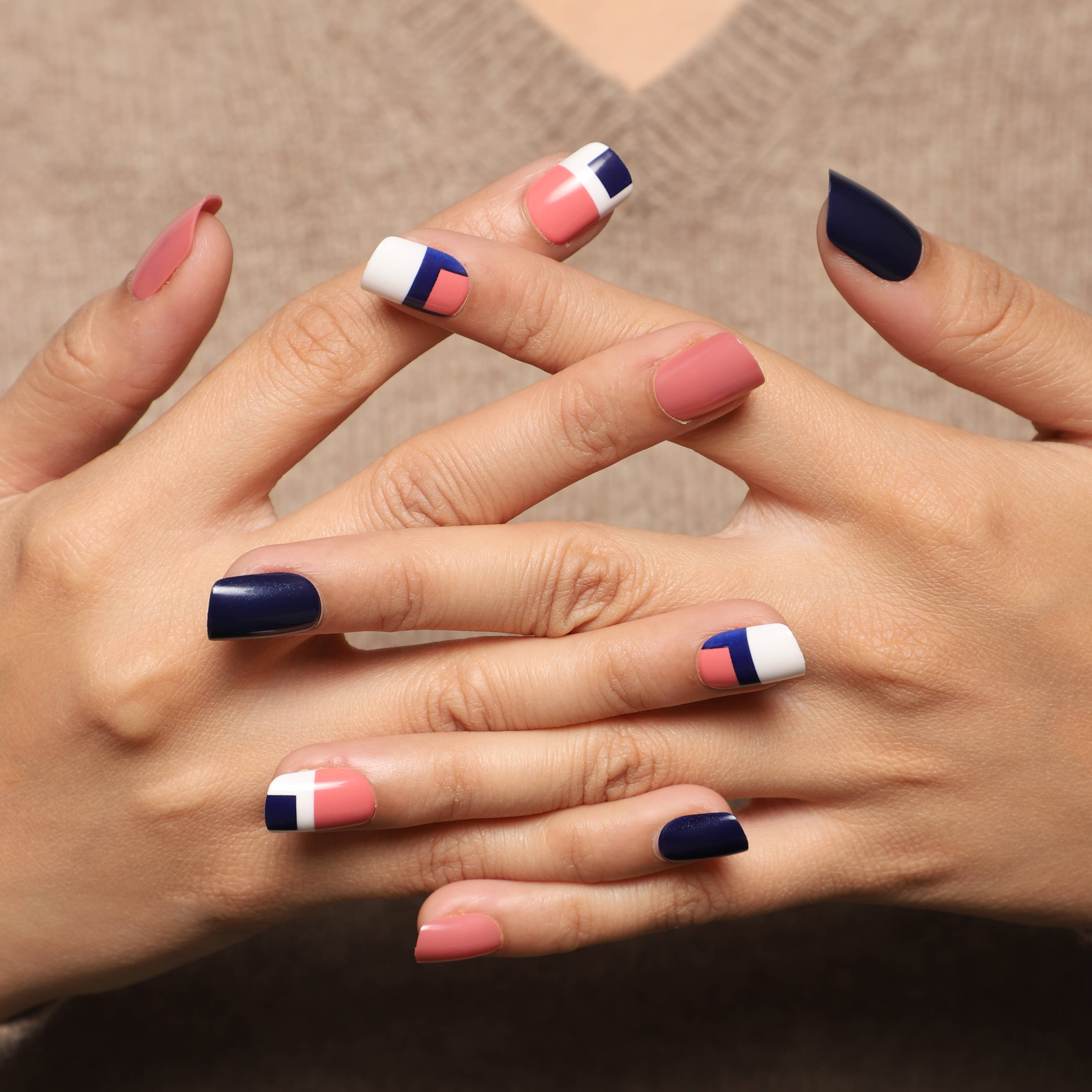 Lick Artificial Nails and 30 Pcs Blue Square Acrylic Nail Lick Artificial Nails and 30 Pcs Blue Square Acrylic Nail