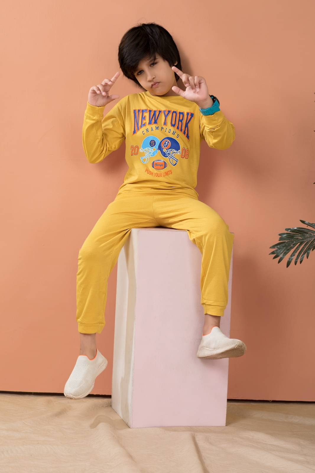     			PLUM TREE Pack of 2 Boys Cotton T-Shirt & Pants Set ( Yellow )
