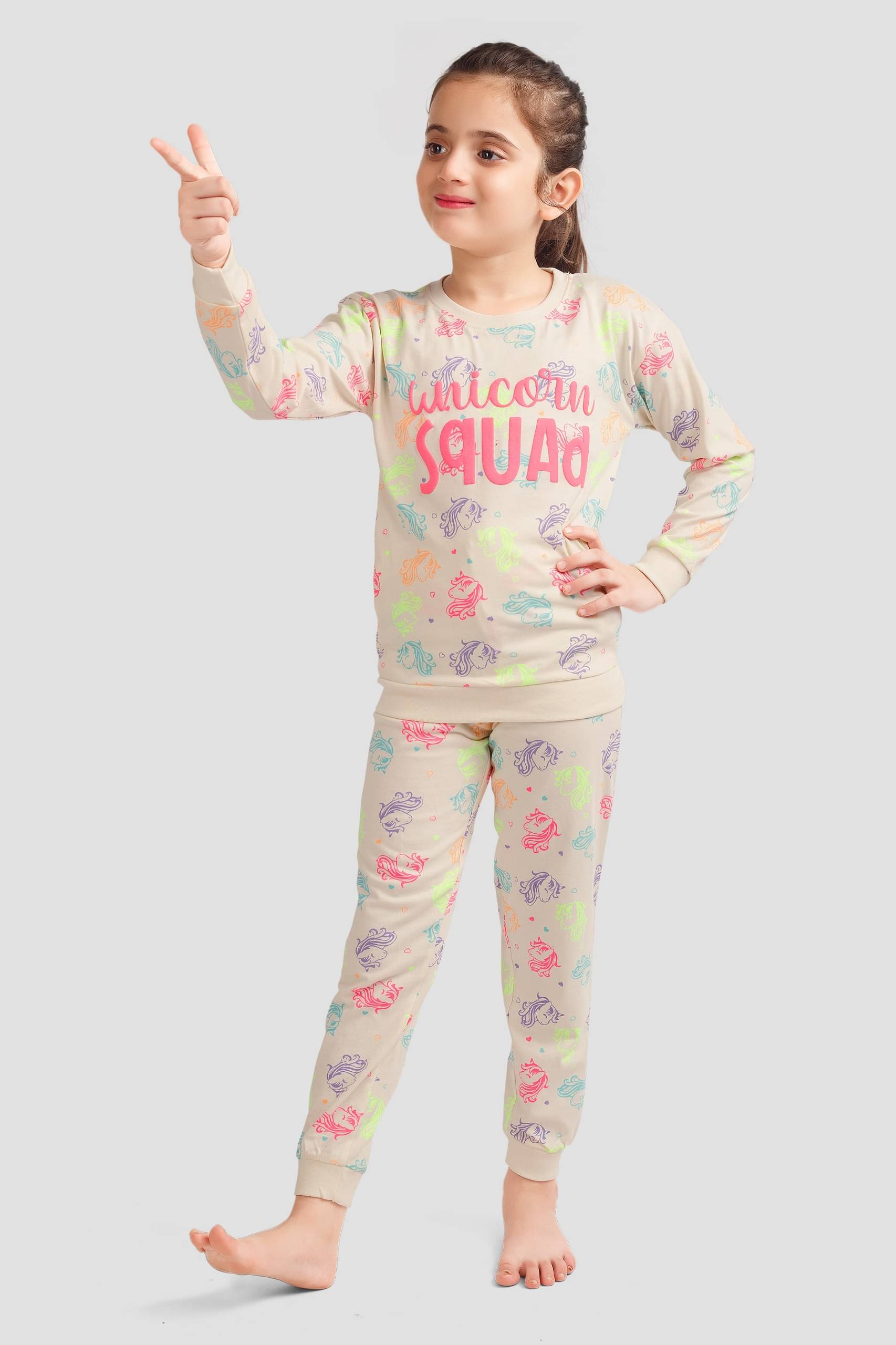     			PLUM TREE Pack of 2 Girls 100% Cotton T-shirt & Pants ( White )