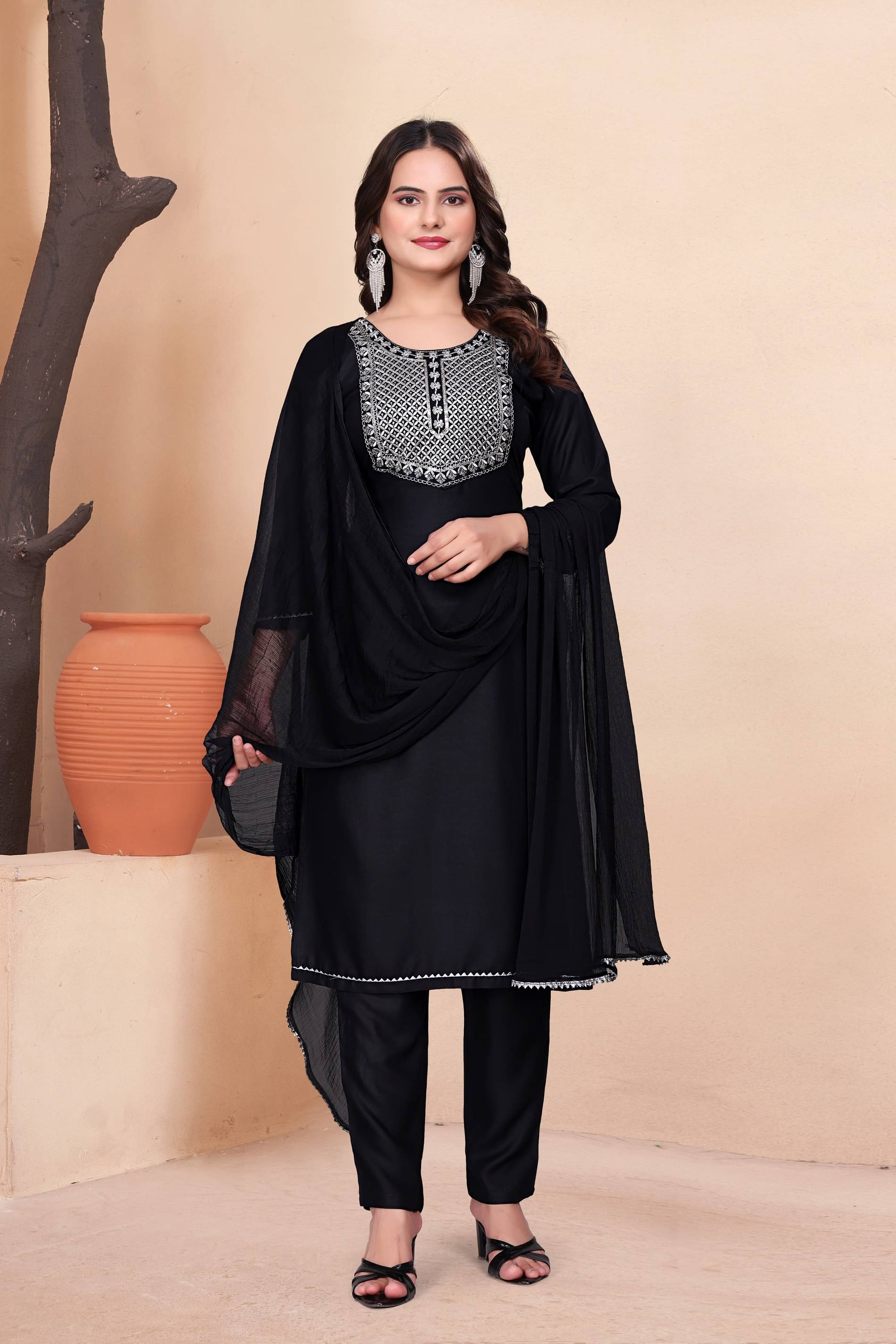     			VRUGAM Women Rayon Embellished A-line Kurti With Pants ( Black )