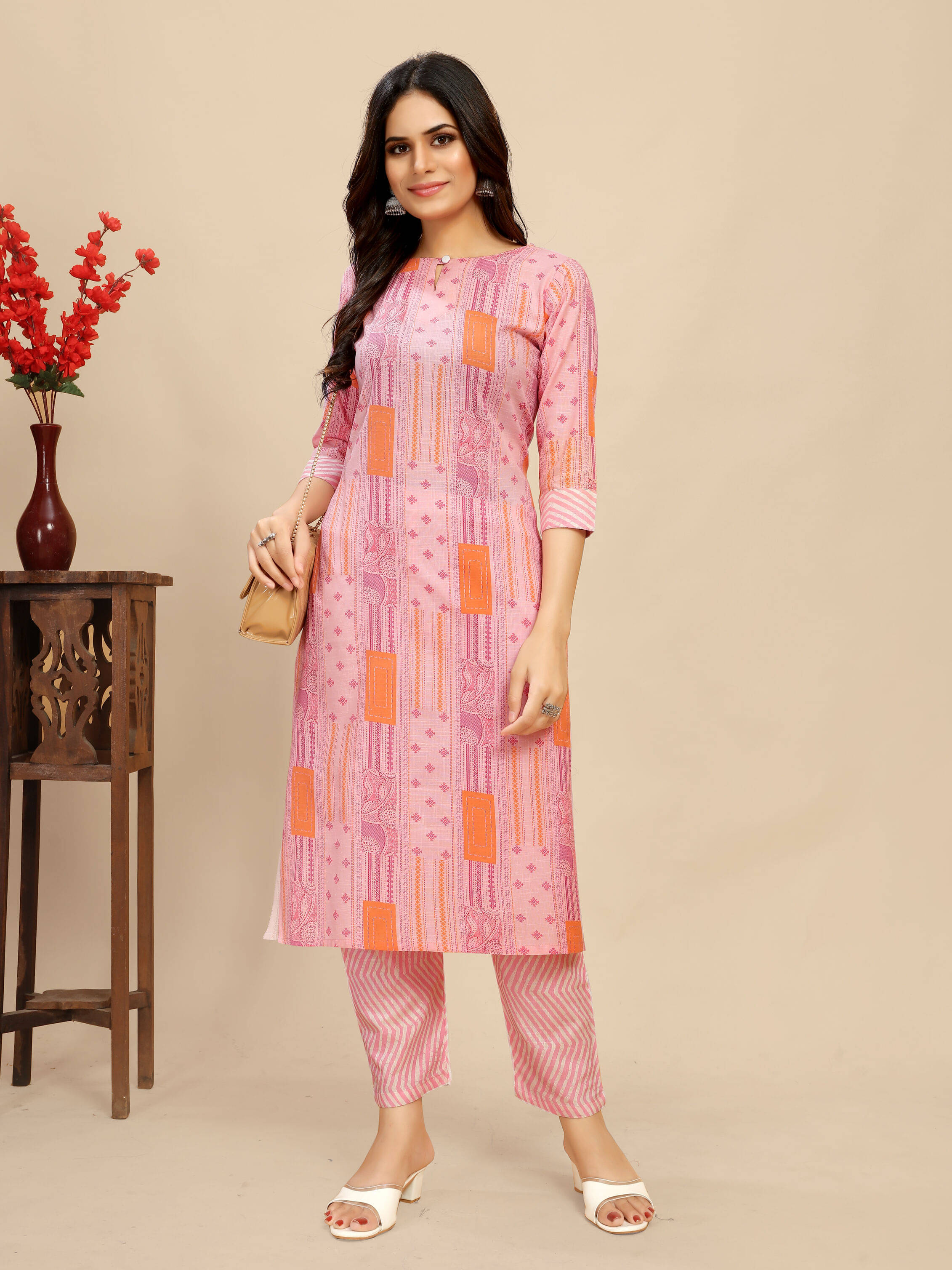 Fashionfricks Women Chanderi Cotton Printed Straight Kurti With Pants ( Peach ) Fashionfricks Women Chanderi Cotton Printed Straight Kurti With Pants ( Peach )