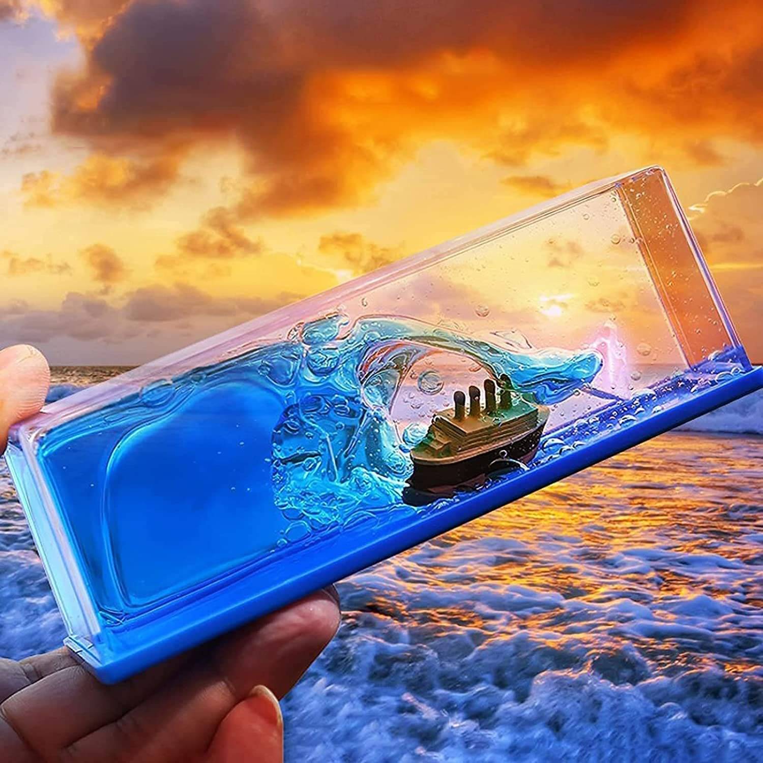     			LootWagon  Car Interior Dashboard Decoration, Wave Cruise Ship, Liquid Wave Cruise Ship Decoration, Nautical Showpiece for Show Piece for Home Decor, Car Dashboard, Living Room, Office