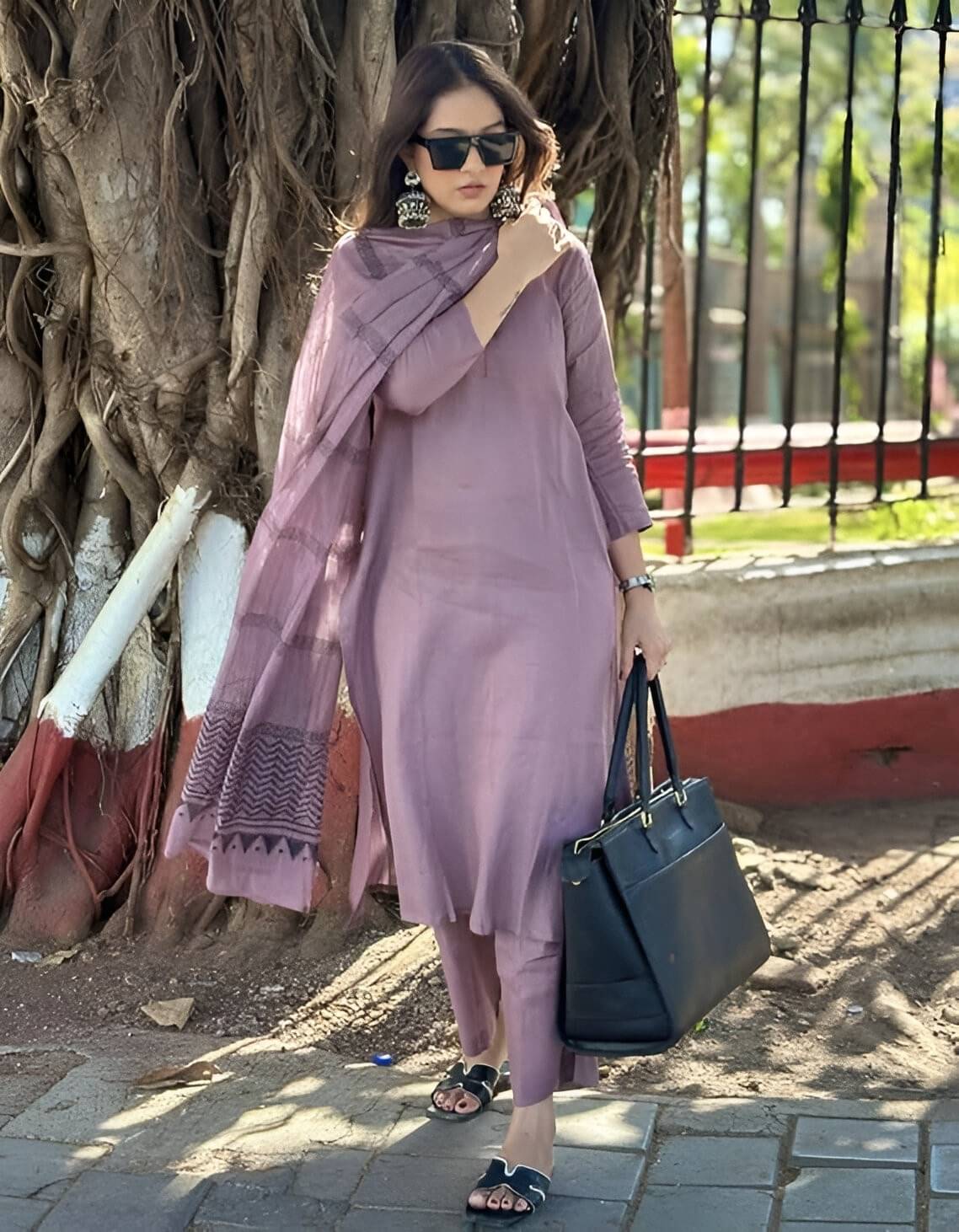     			VS MALL Women Polyester Self Design Straight Kurti With Pants ( Purple )
