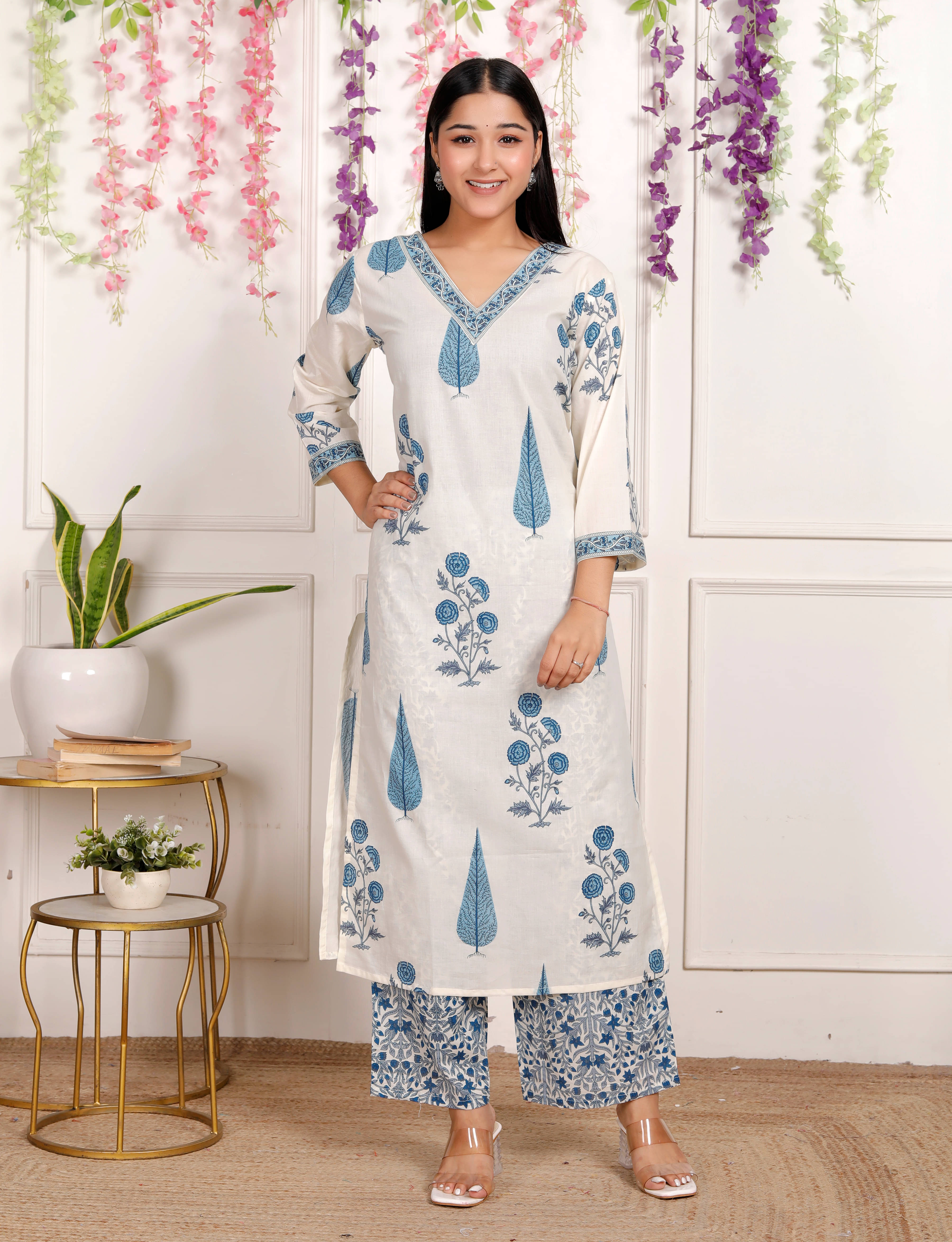 AKRITIK Women Cotton Printed Straight Kurti With Pants ( Off White ) AKRITIK Women Cotton Printed Straight Kurti With Pants ( Off White )