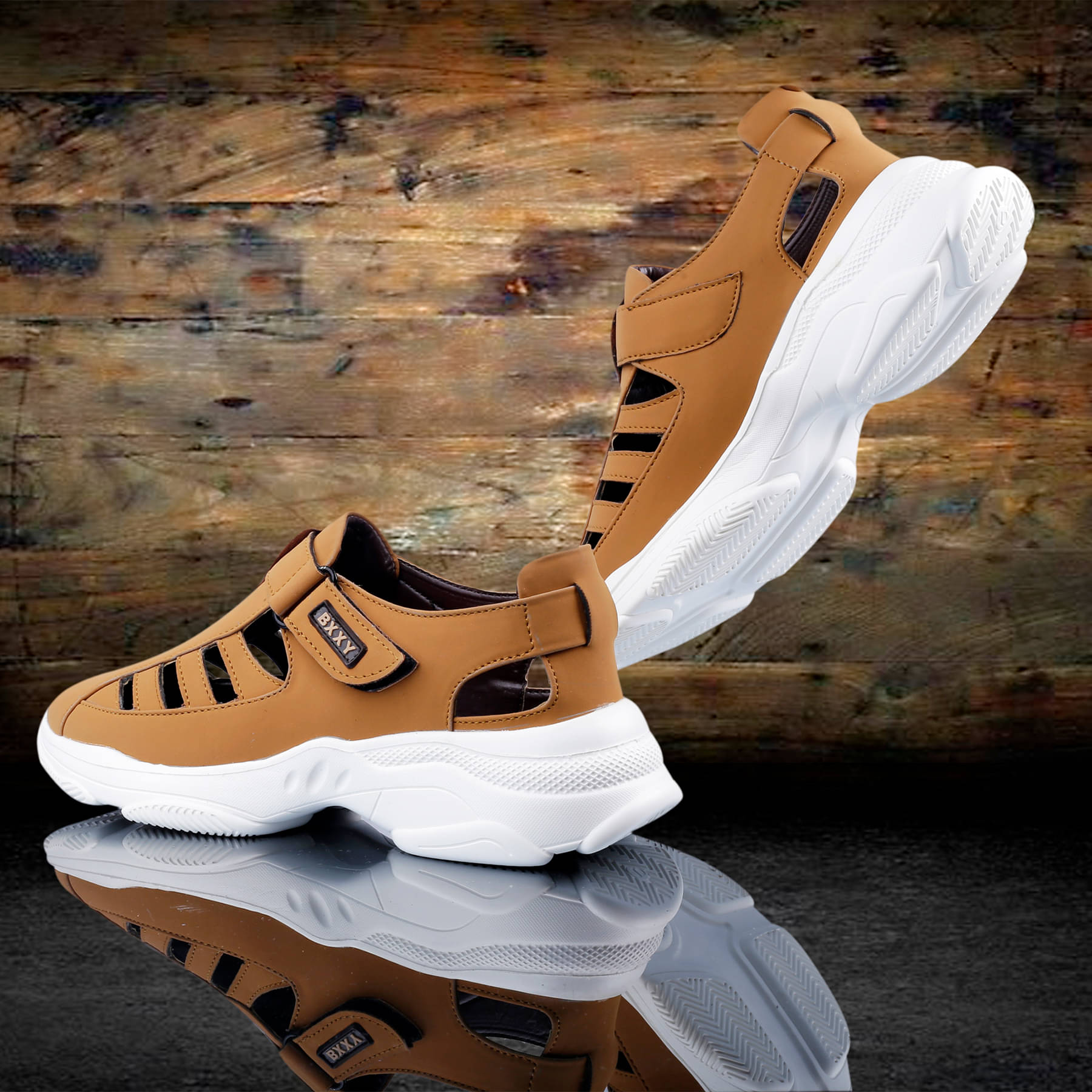    			BXXY - Tan Men's Clogs