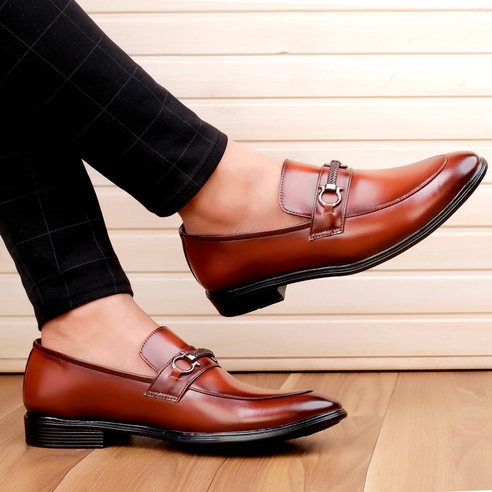     			BXXY Tan Men's Slip On Formal Shoes
