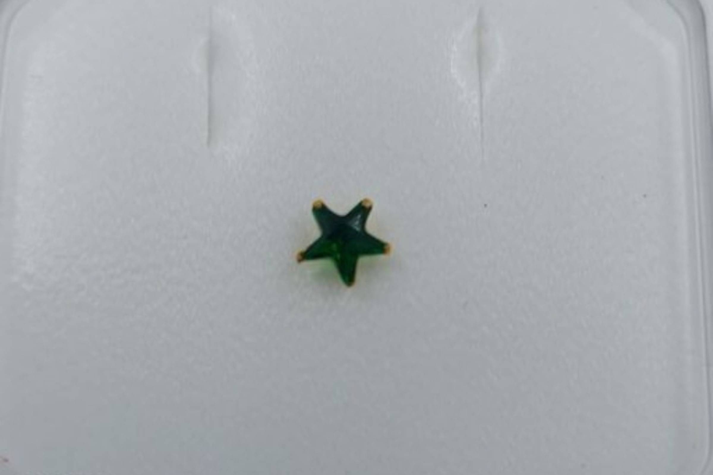     			Beautiful Gold Plated Nose Pin CRYTAL STONE FIVE STAR DARK GREEN Wedding Nose Ring Fashion Gift Jewellry PACK OF 1