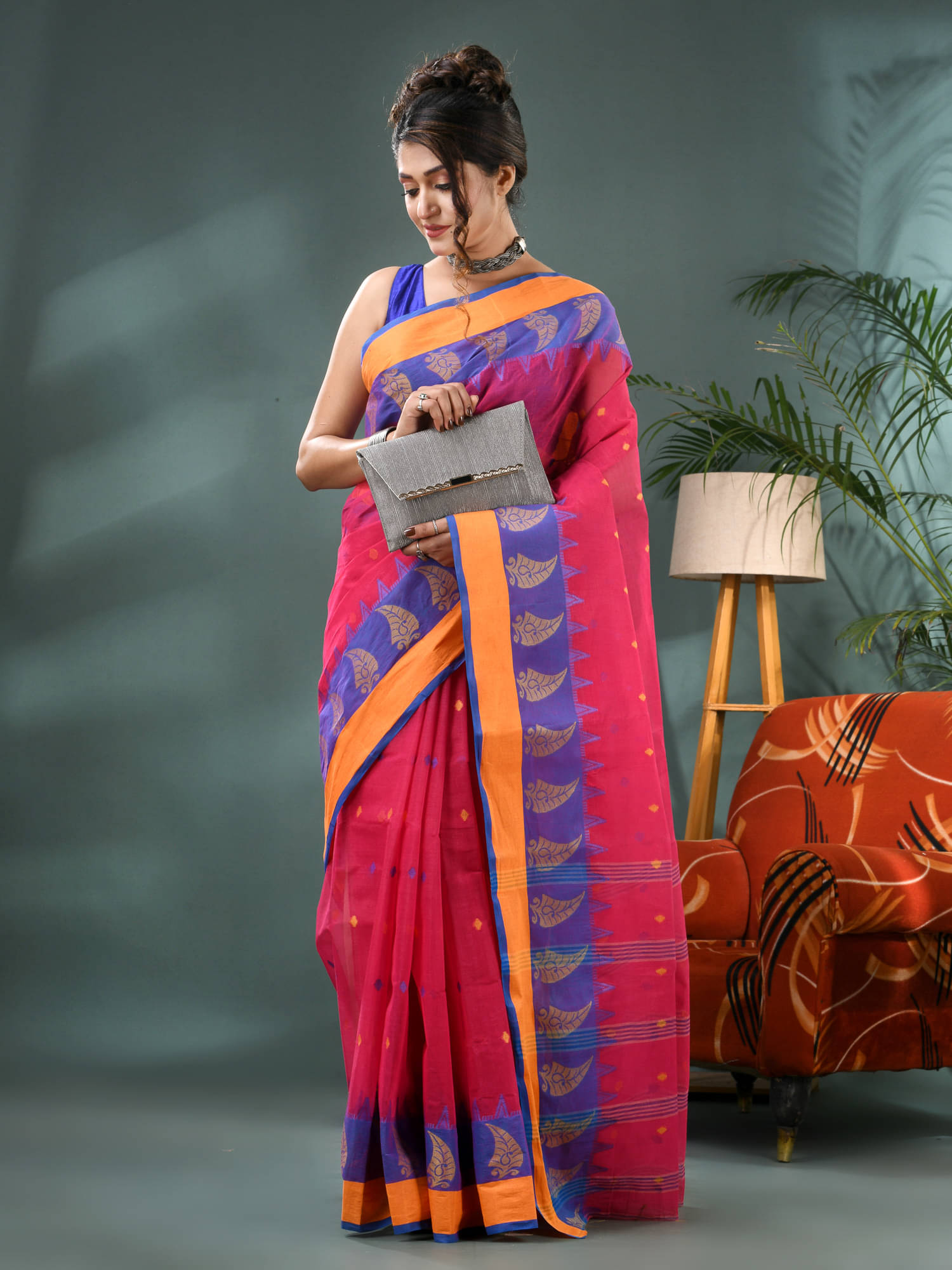 Desh Bidesh Cotton Printed Tant Saree Without Blouse Piece ( Pink ) Desh Bidesh Cotton Printed Tant Saree Without Blouse Piece ( Pink )