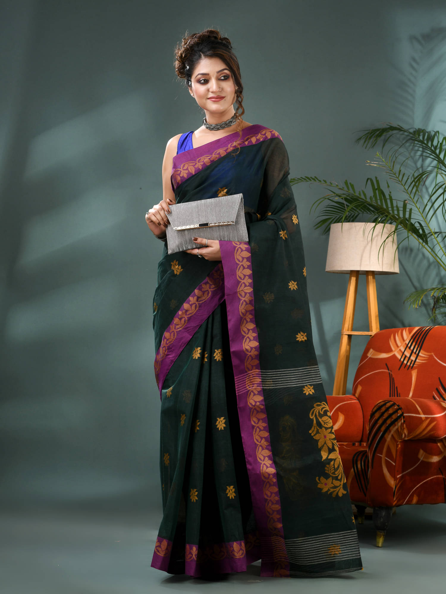     			Desh Bidesh Cotton Self Design Tant Saree Without Blouse Piece ( Green )