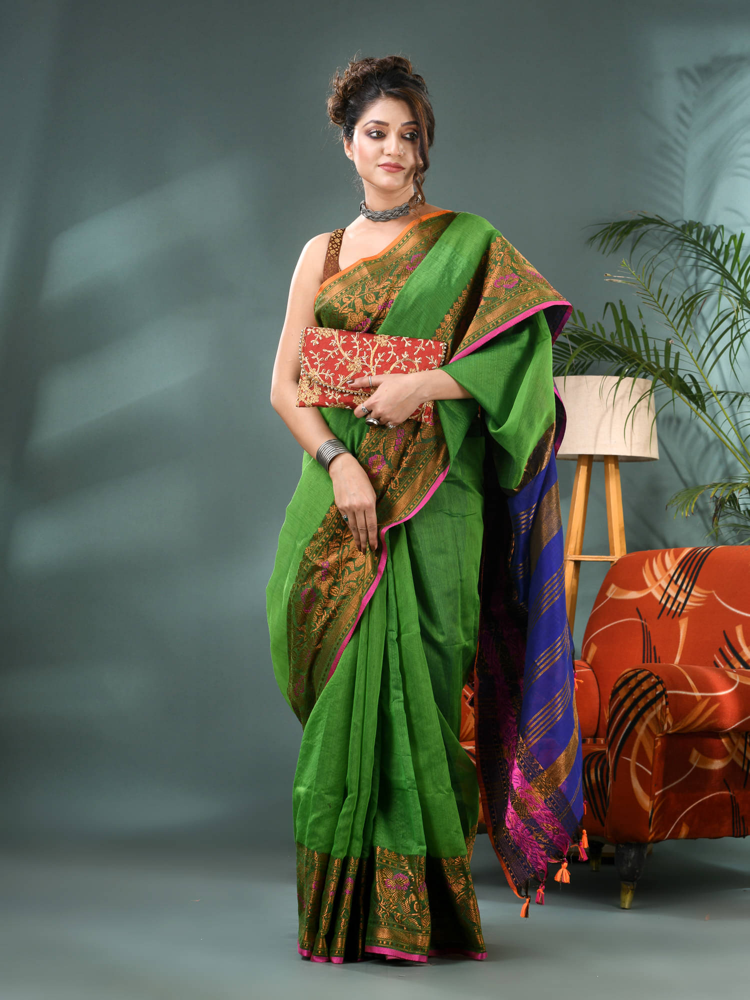     			Desh Bidesh Cotton Silk Self Design Kanjeevaram Sarees With Unstitched Blouse Piece ( Green )