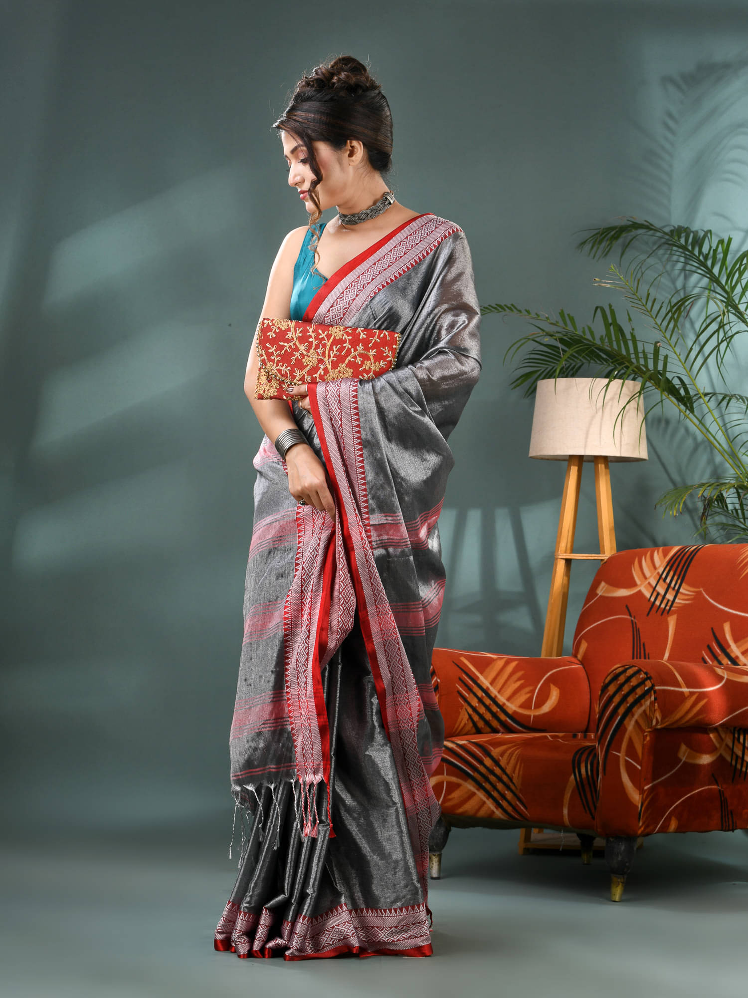 Desh Bidesh Cotton Silk Self Design Mysore Silk Sarees With Unstitched Blouse Piece ( Grey Melange ) Desh Bidesh Cotton Silk Self Design Mysore Silk Sarees With Unstitched Blouse Piece ( Grey Melange )