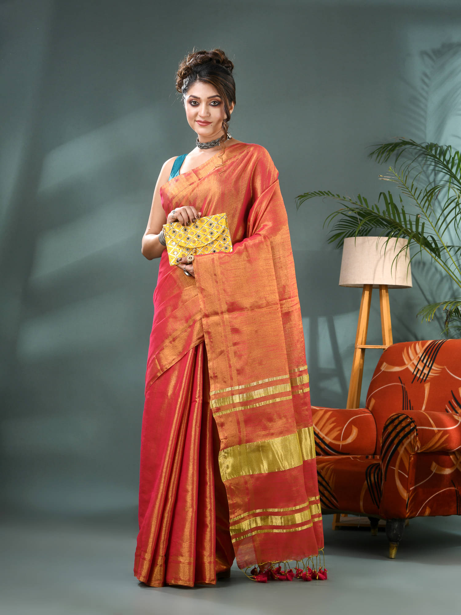     			Desh Bidesh Cotton Silk Solid Banarasi saree With Unstitched Blouse Piece ( Red )