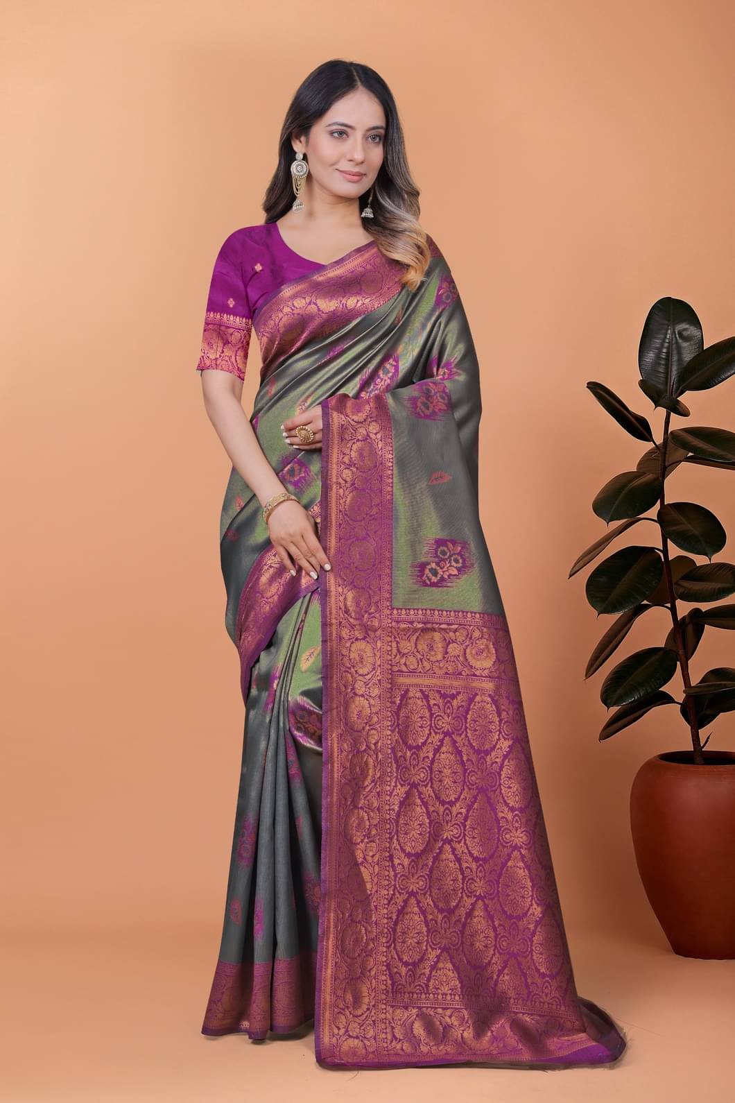 GSAREEJII Silk Woven Banarasi saree With Unstitched Blouse Piece ( Sea Green ) GSAREEJII Silk Woven Banarasi saree With Unstitched Blouse Piece ( Sea Green )