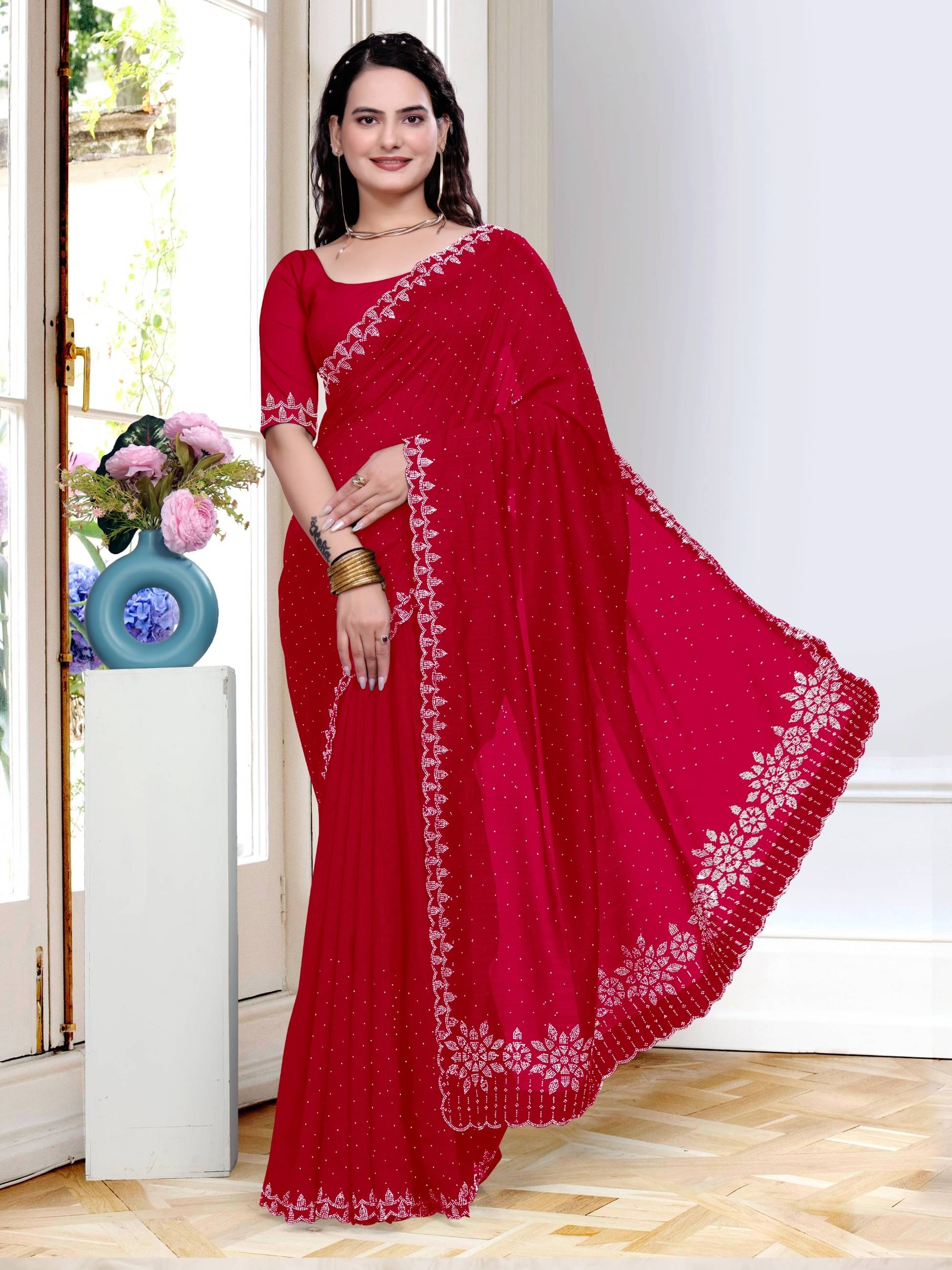MAYRAAFASHION Georgette Embellished Saree With Unstitched Blouse Piece ( Red ) MAYRAAFASHION Georgette Embellished Saree With Unstitched Blouse Piece ( Red )