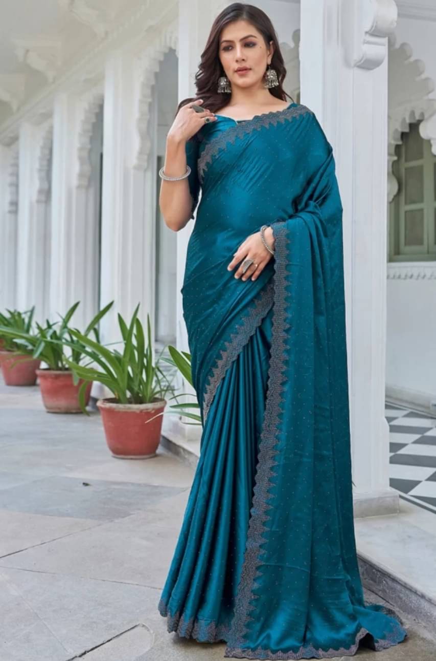 MAYRAAFASHION Georgette Embellished Saree With Unstitched Blouse Piece ( Teal ) MAYRAAFASHION Georgette Embellished Saree With Unstitched Blouse Piece ( Teal )