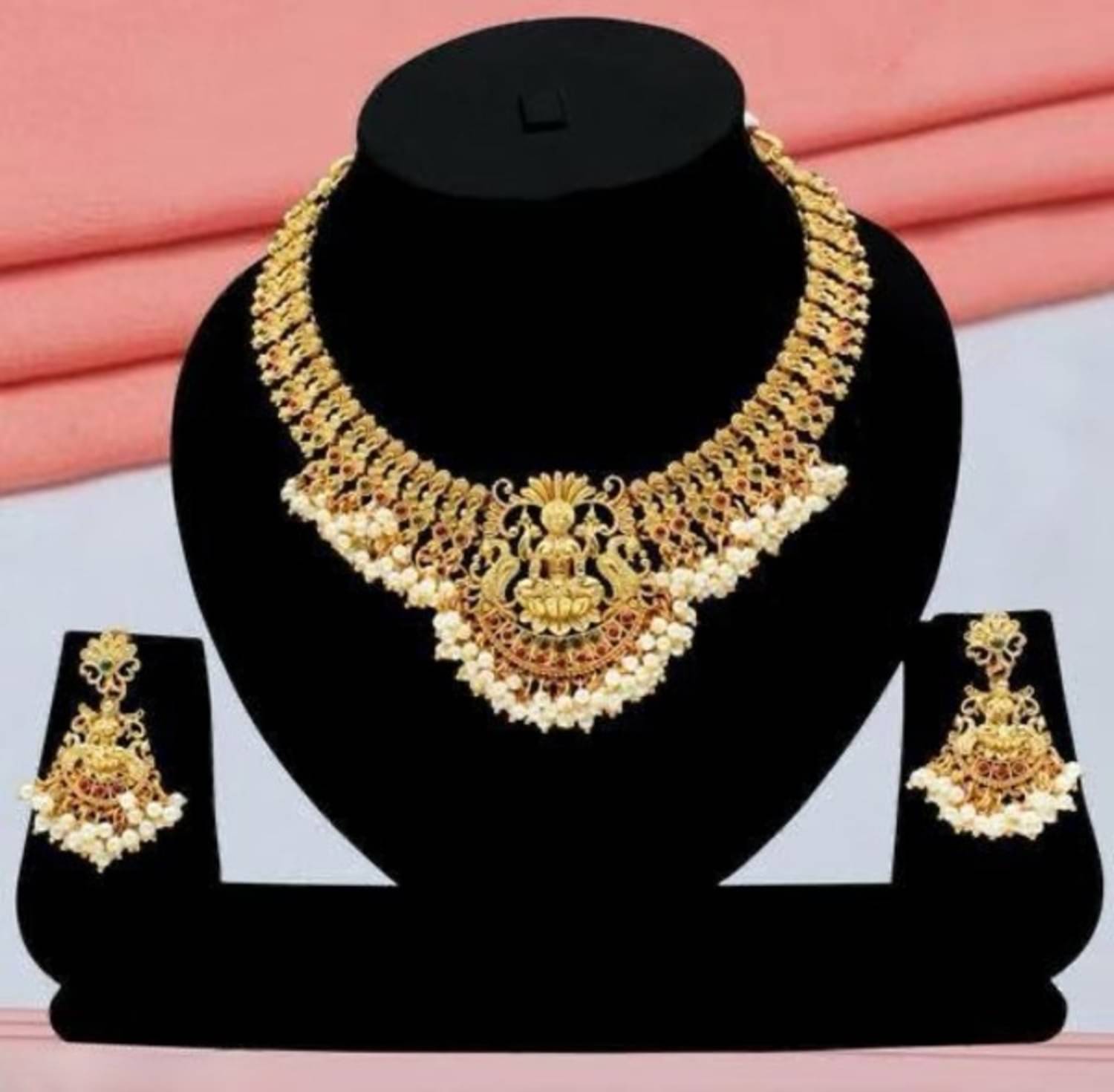     			Malabar Multicolor Copper Necklace Set ( Pack of 1 )