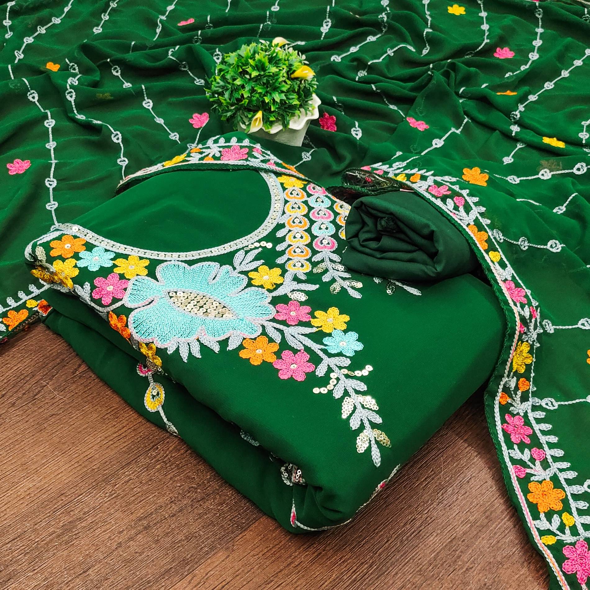     			Rangtulika Ethnics Women Georgette Unstitched Dress Material ( Green )