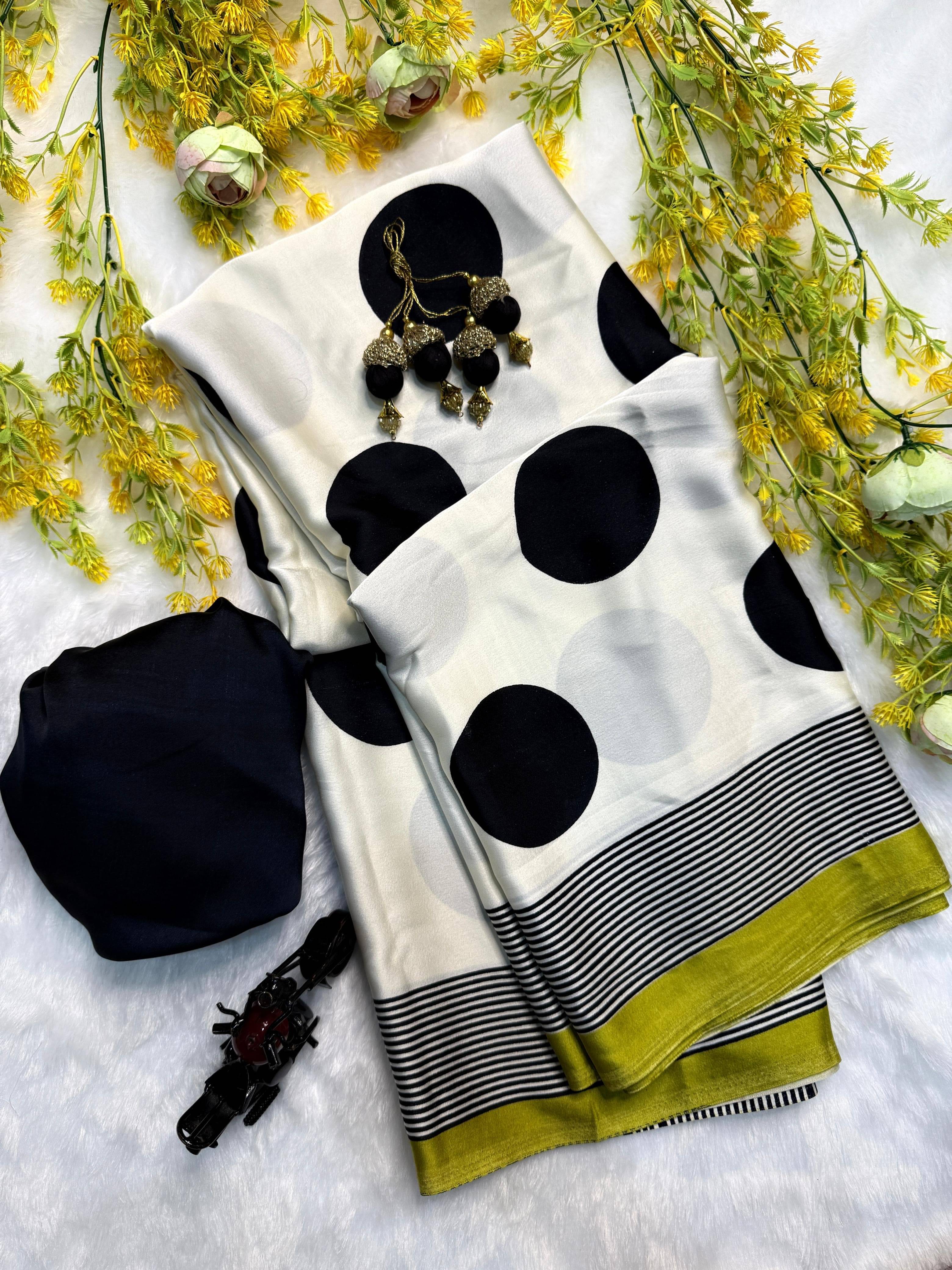 SHIRODHARI Silk Embroidered Sambalpuri Saree With Unstitched Blouse Piece ( White ) SHIRODHARI Silk Embroidered Sambalpuri Saree With Unstitched Blouse Piece ( White )