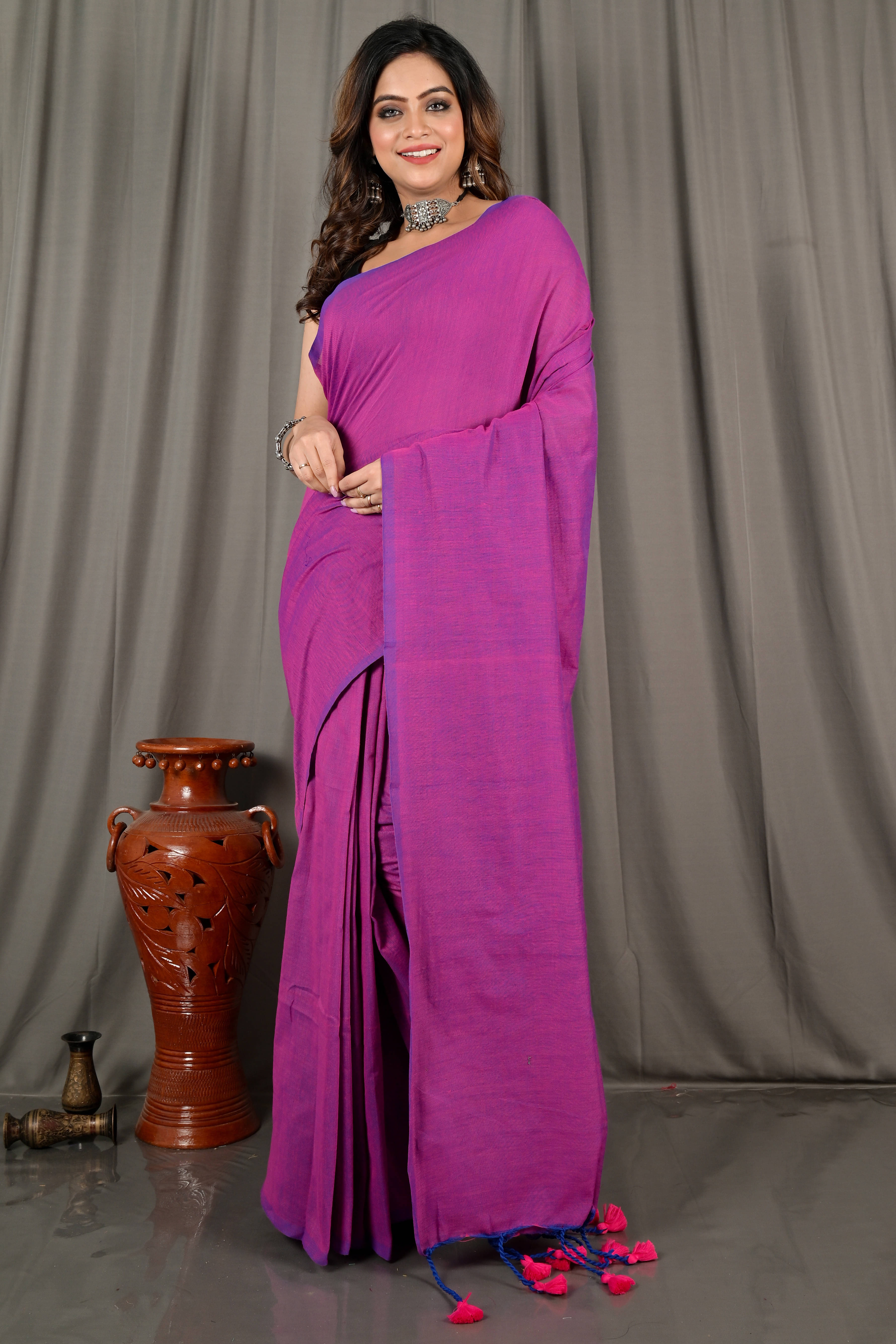     			STRADHA Cotton Solid Saree With Unstitched Blouse Piece ( Pink )