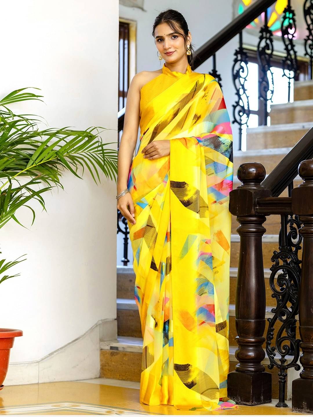 Sanwariya Silk Satin Printed Maheshwari Saree With Unstitched Blouse Piece ( Yellow ) Sanwariya Silk Satin Printed Maheshwari Saree With Unstitched Blouse Piece ( Yellow )