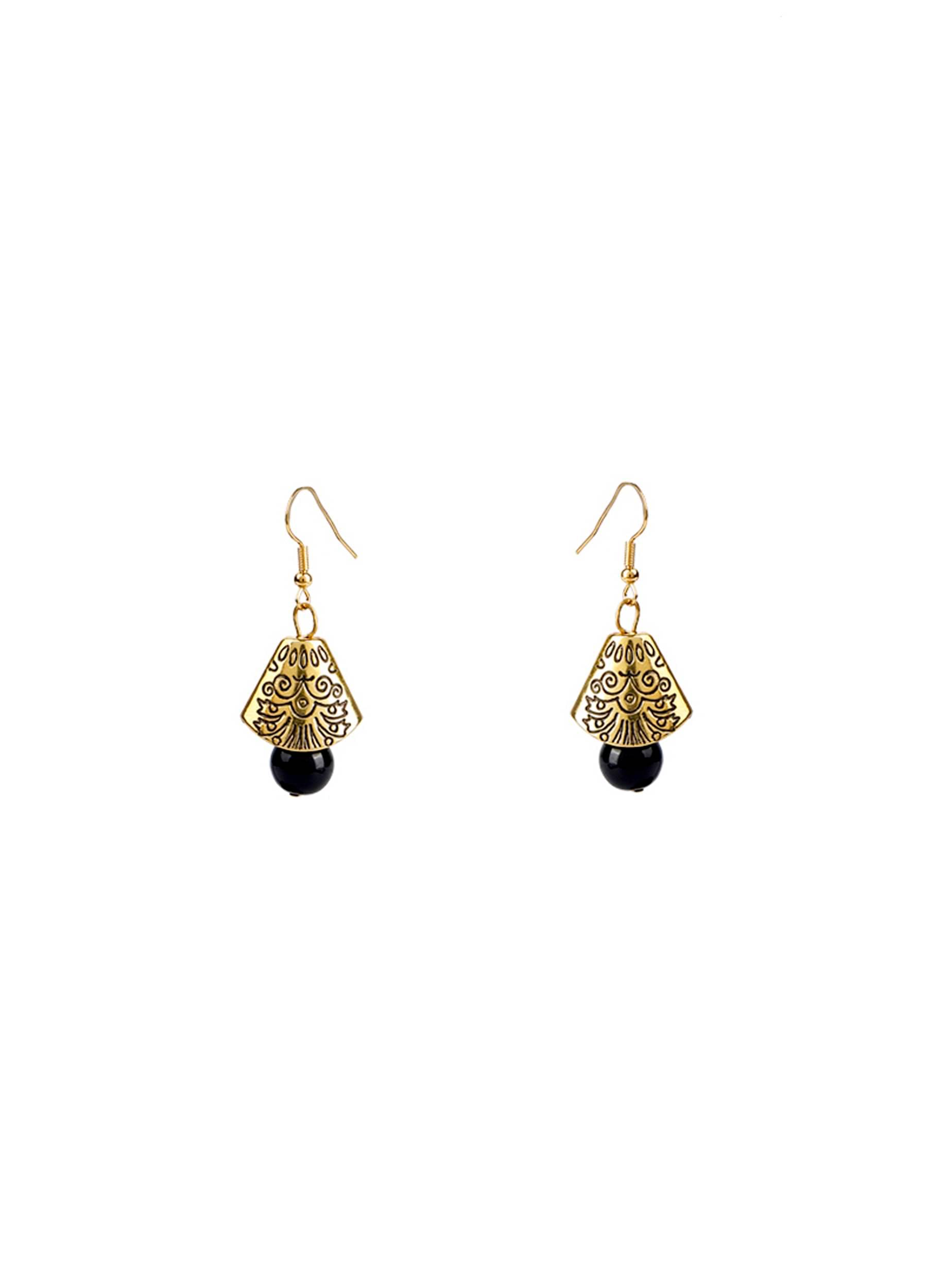     			Opus Gems Black Alloy Necklace Set ( Pack of 1 )