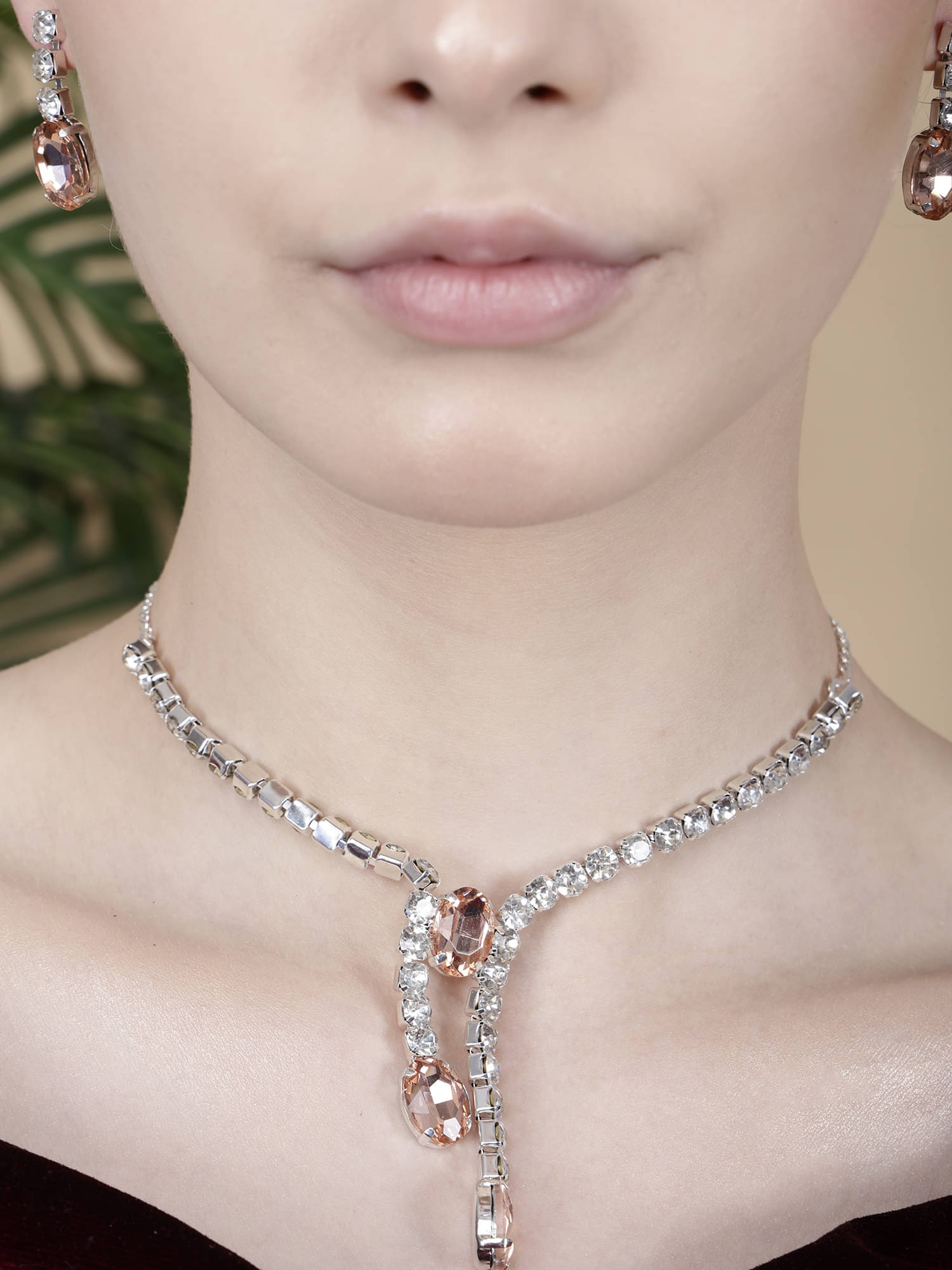     			Opus Gems Peach Alloy Necklace Set ( Pack of 1 )