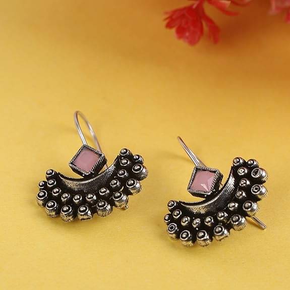     			Opus Gems Pink Stud Earrings ( Pack of 1 )