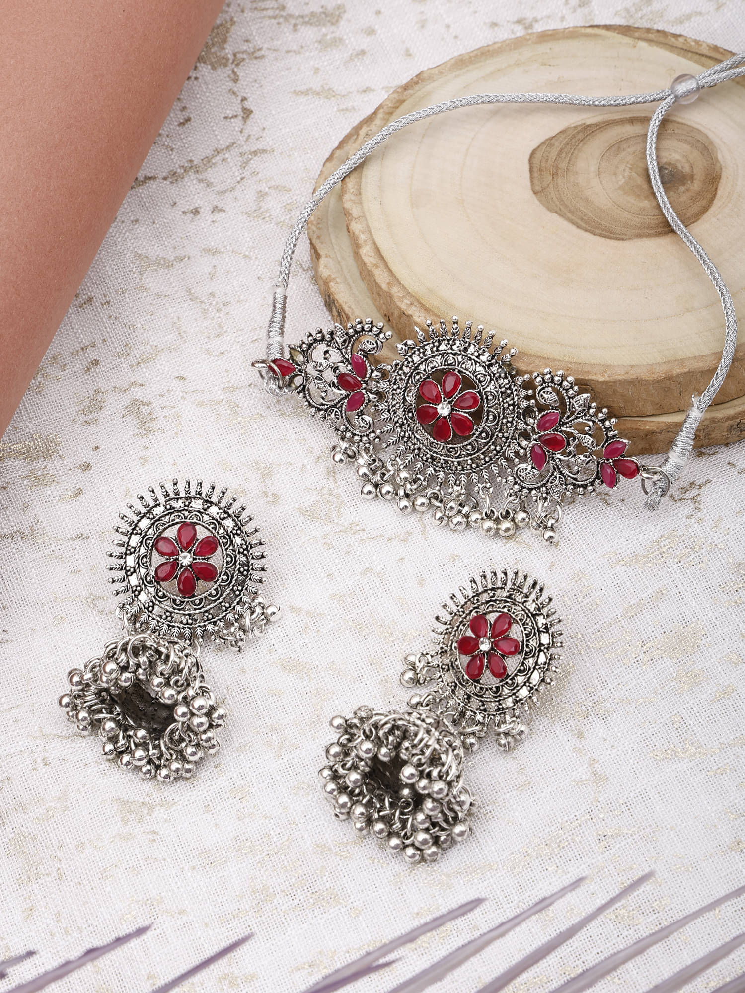     			Opus Gems Red Alloy Necklace Set ( Pack of 1 )